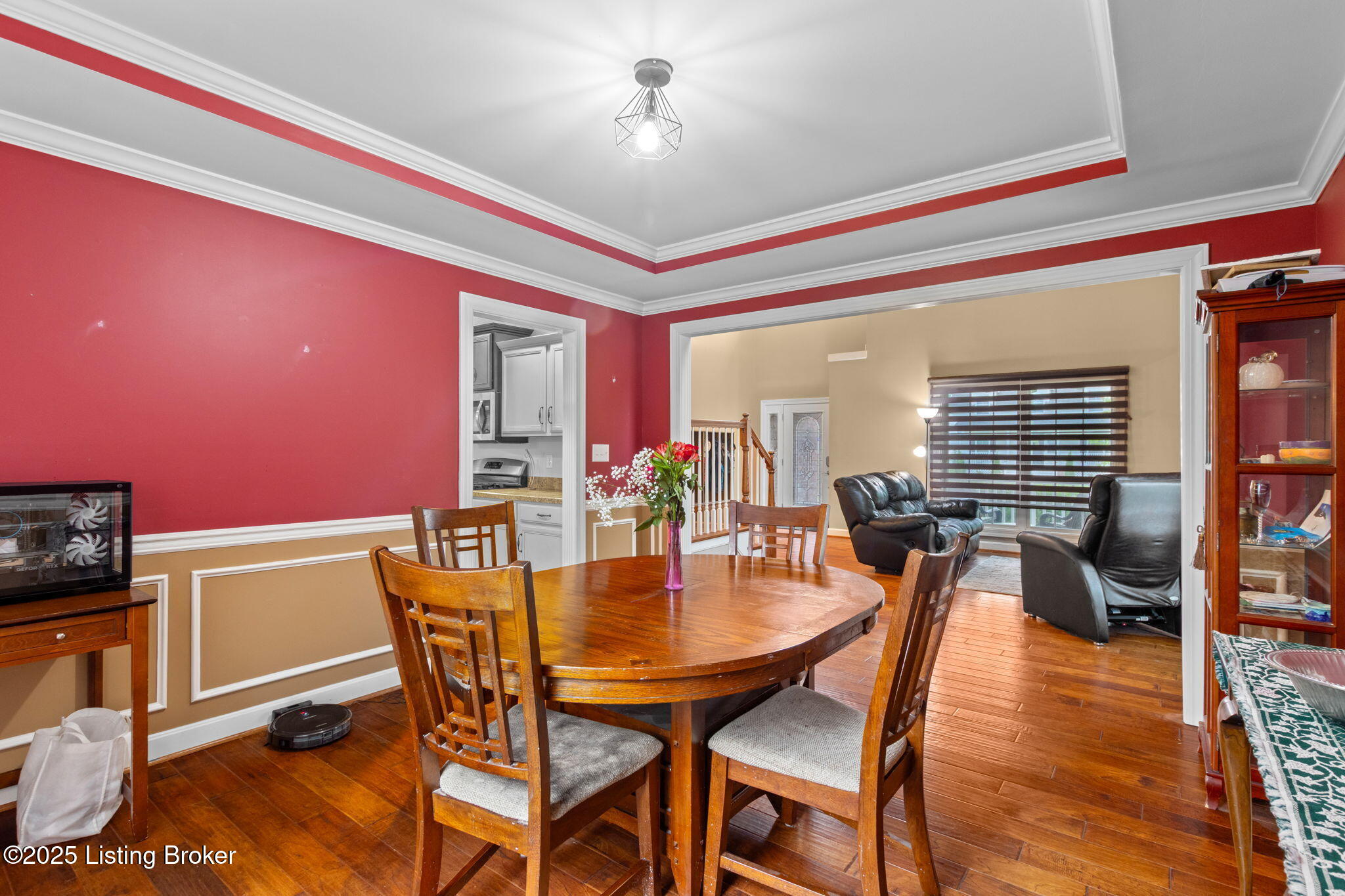 5606 Sundrop Pl