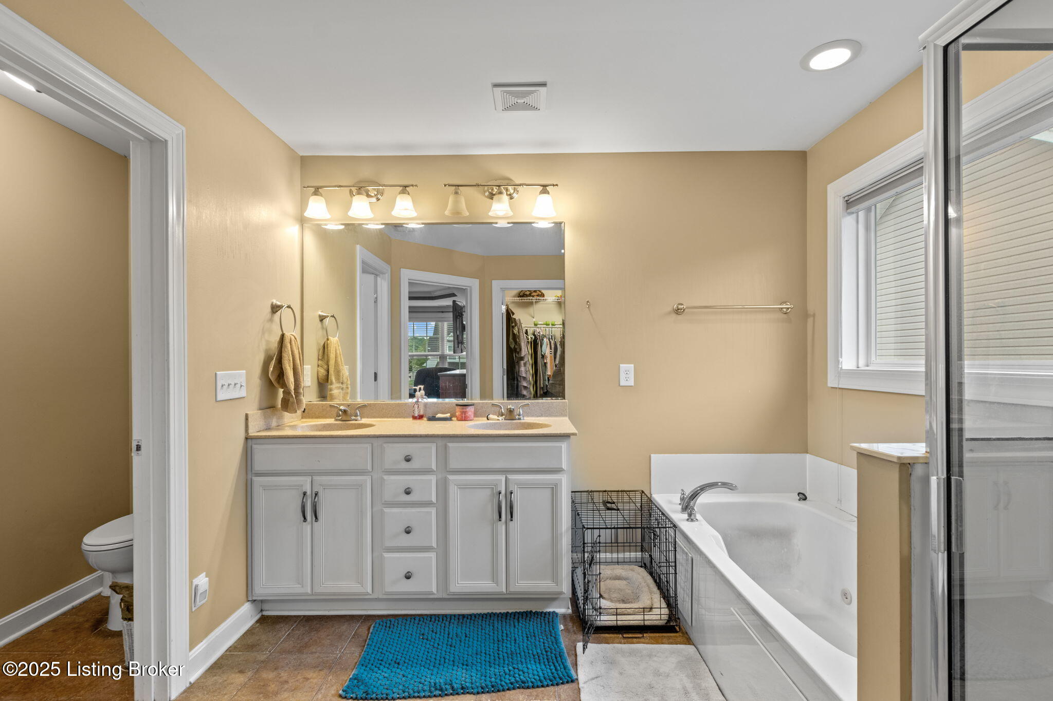 5606 Sundrop Pl