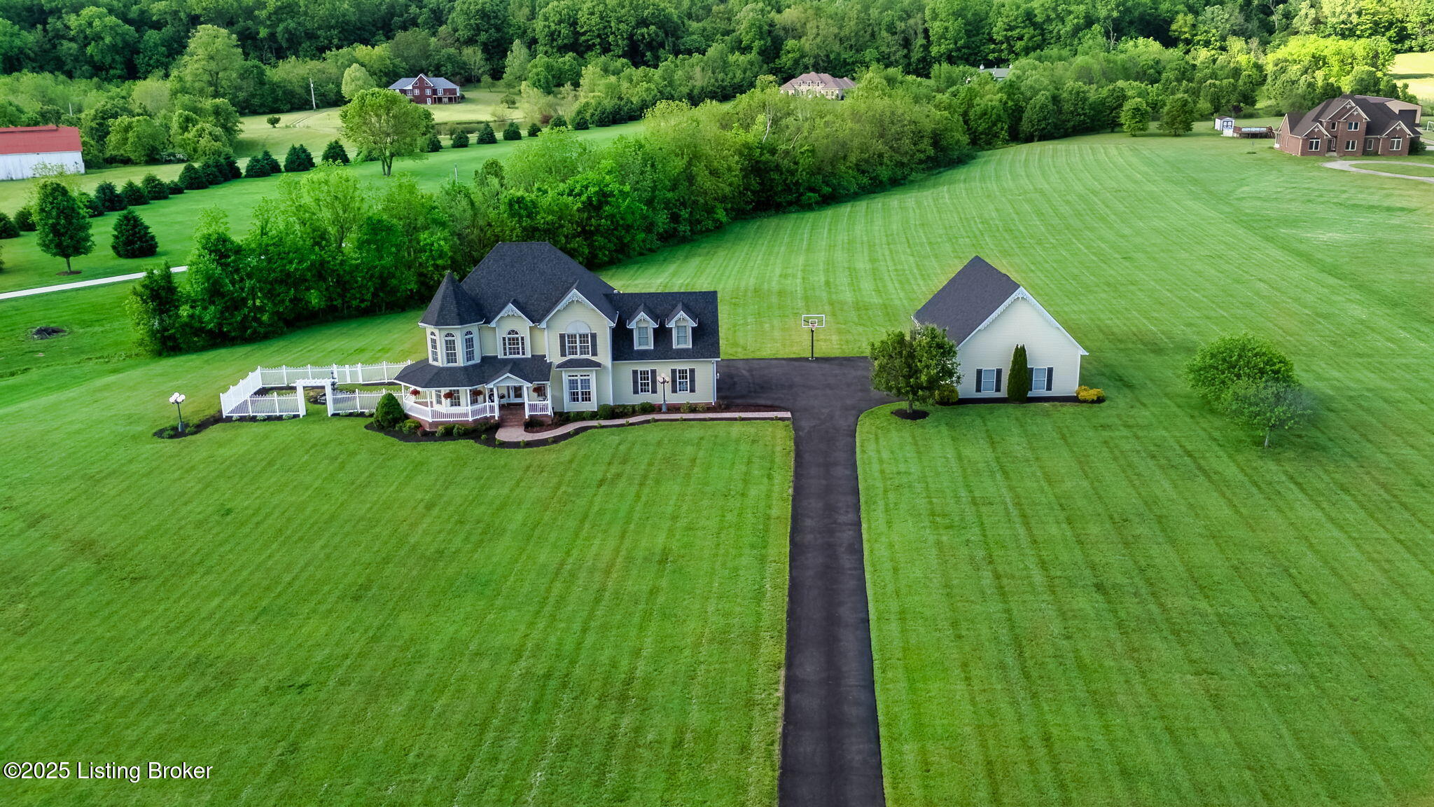 397 Yoder Tipton Rd