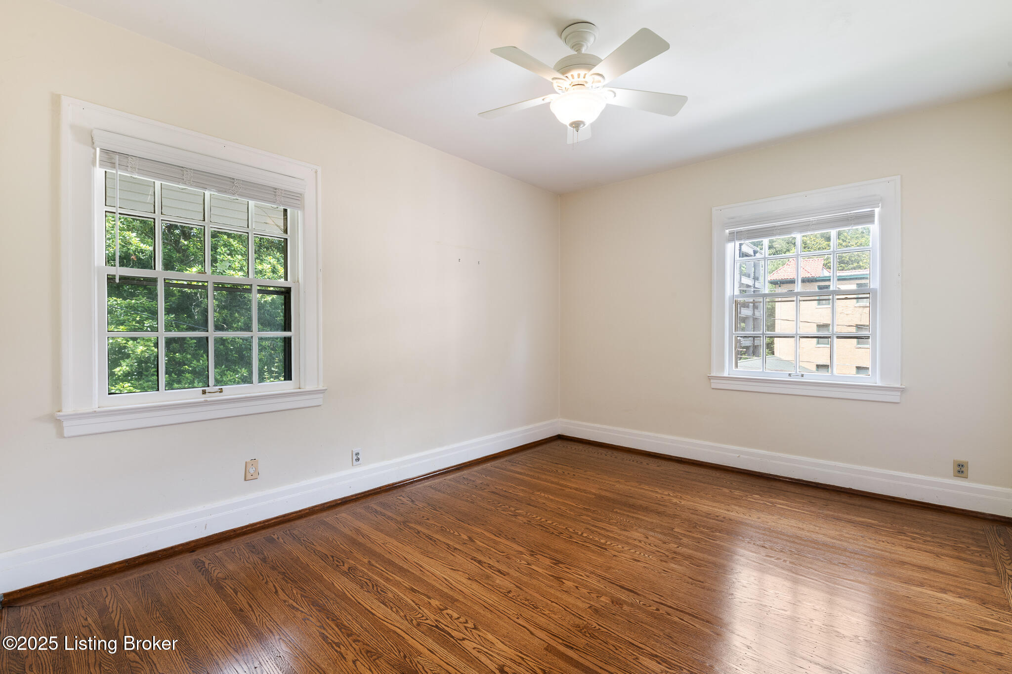 2335 Bonnycastle Ave