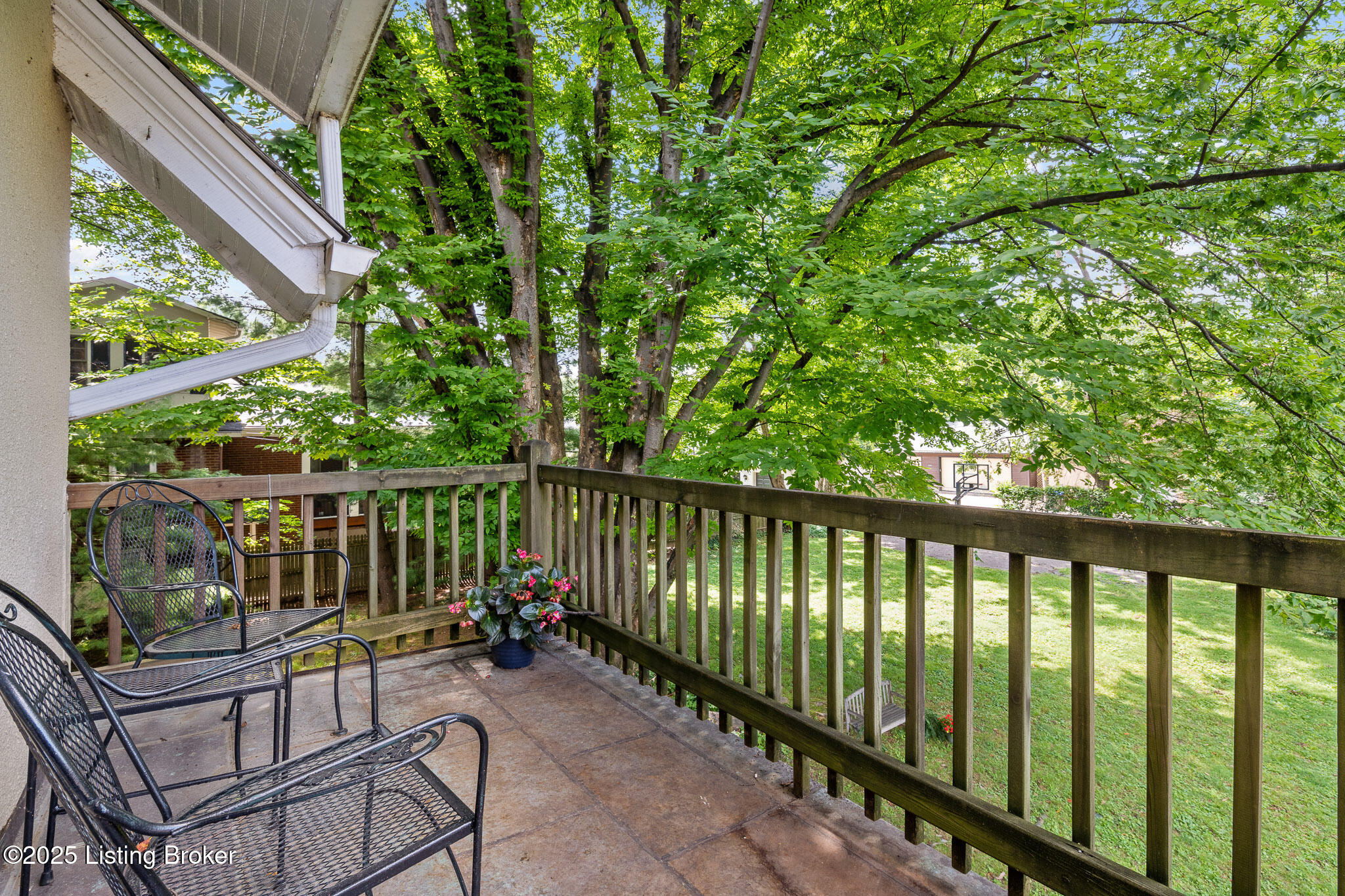 2335 Bonnycastle Ave