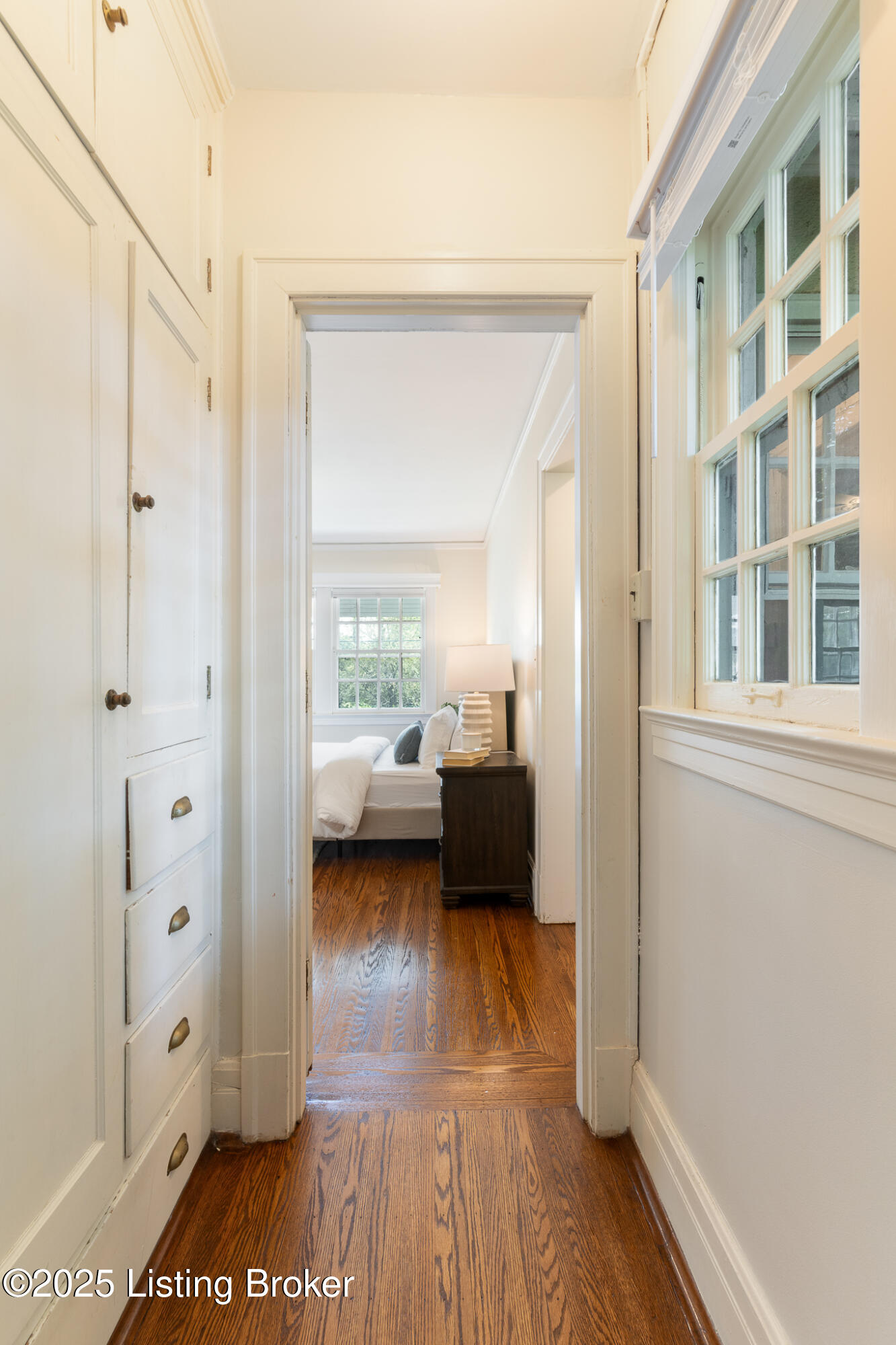 2335 Bonnycastle Ave