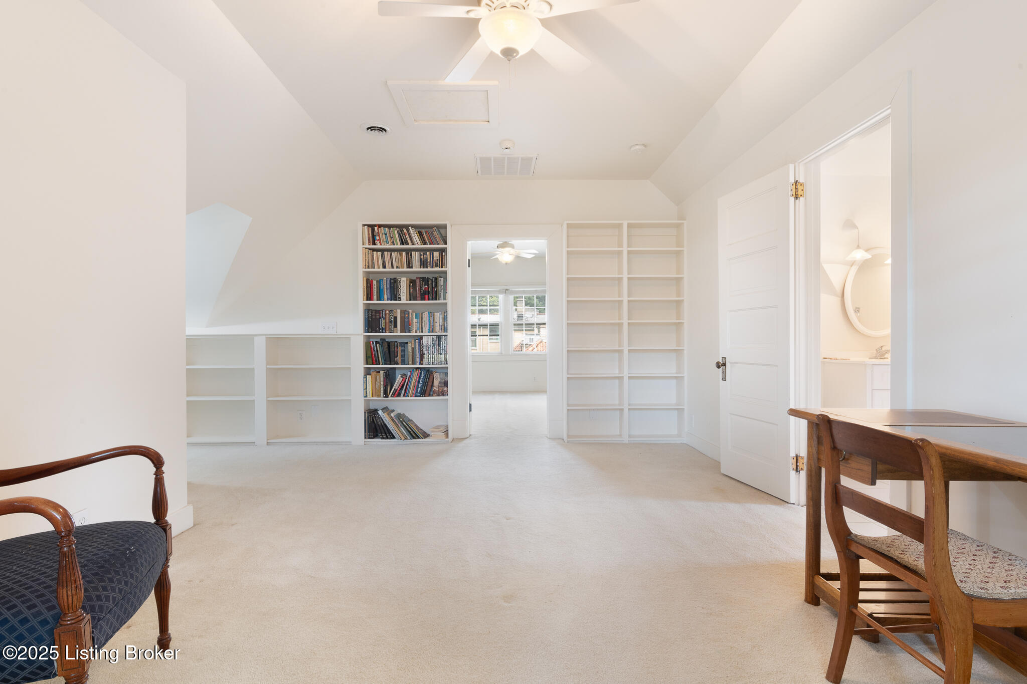 2335 Bonnycastle Ave