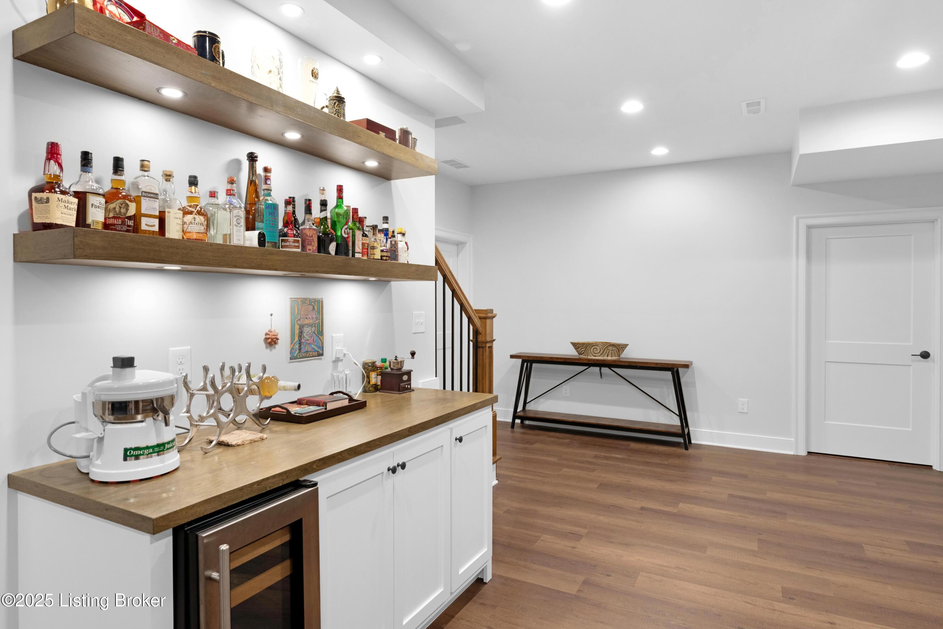 6109 Starflower St, Prospect