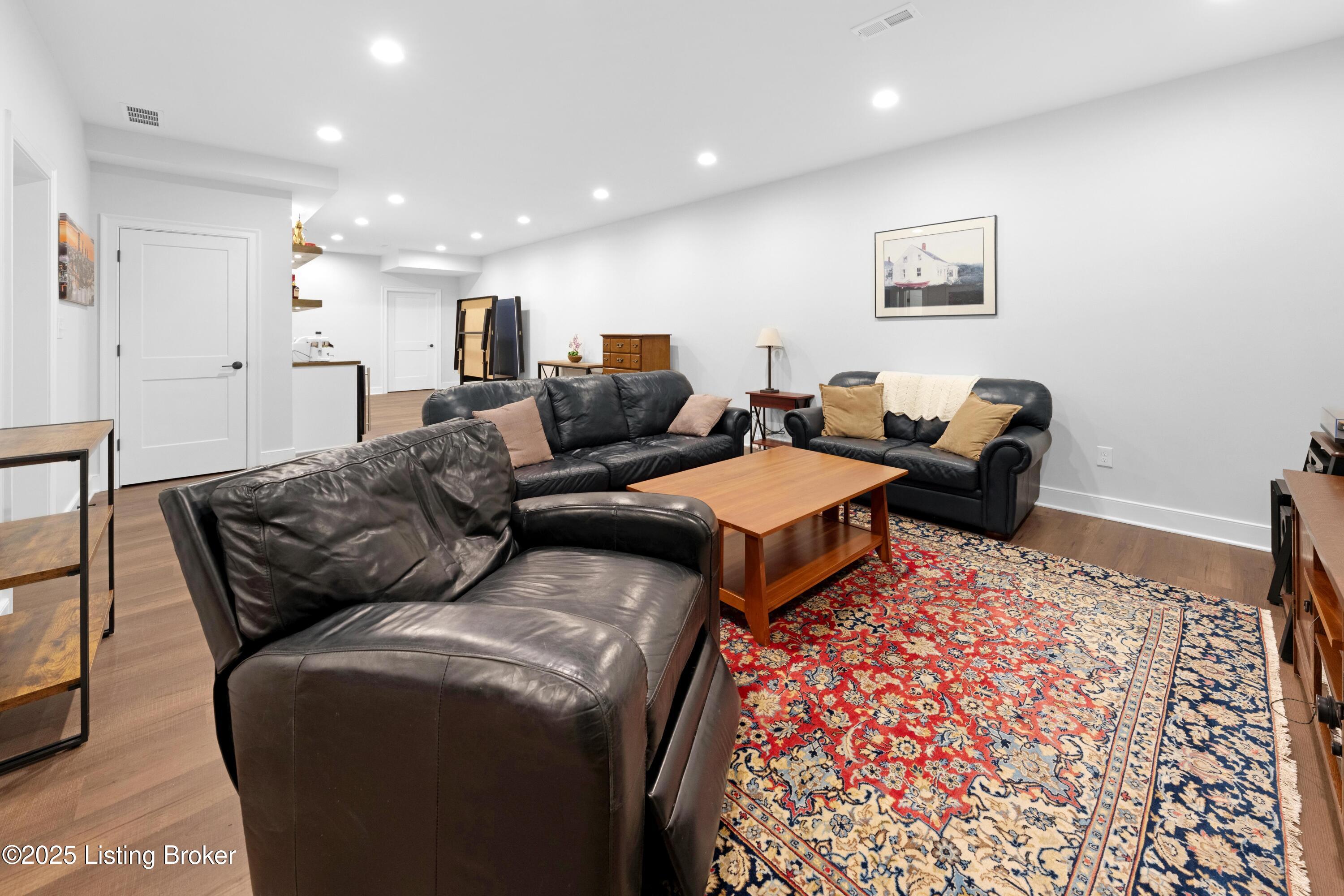 6109 Starflower St, Prospect