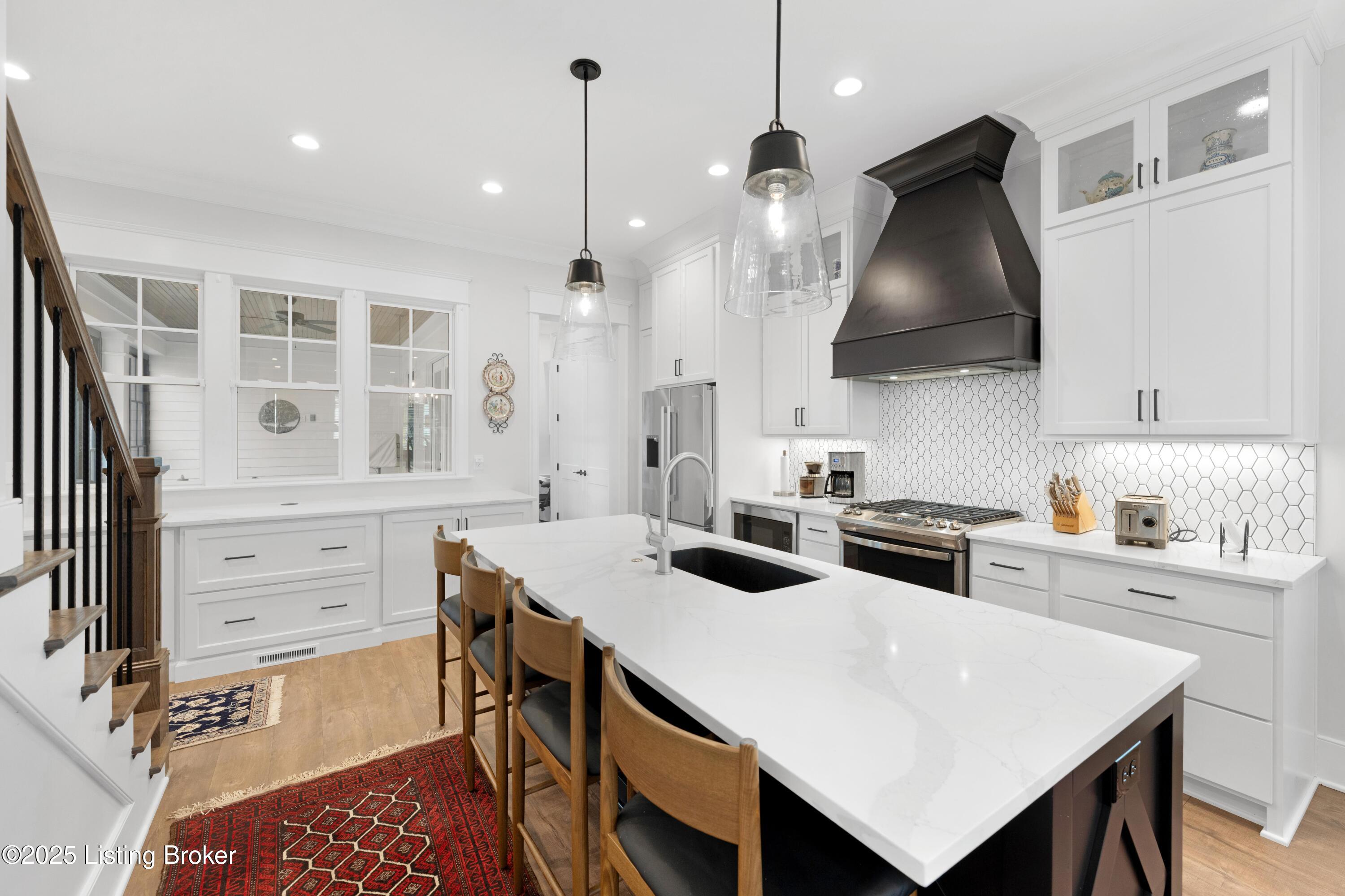 6109 Starflower St, Prospect