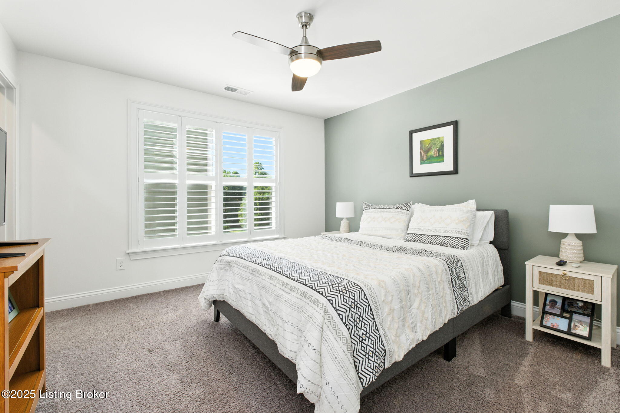 6527 Claymont Village Dr