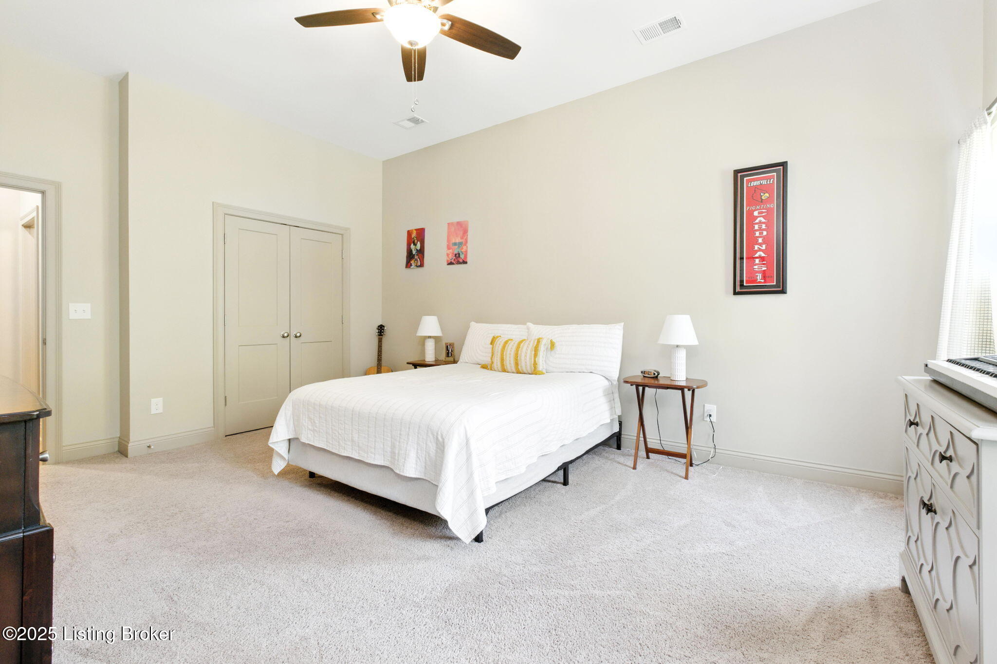 6527 Claymont Village Dr