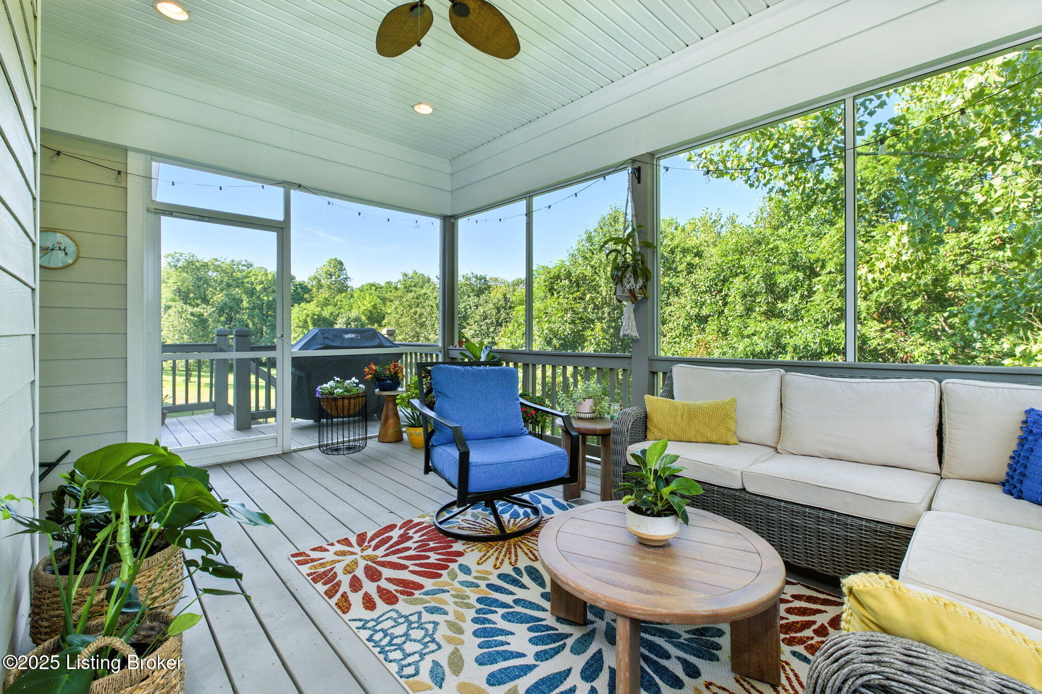 6527 Claymont Village Dr