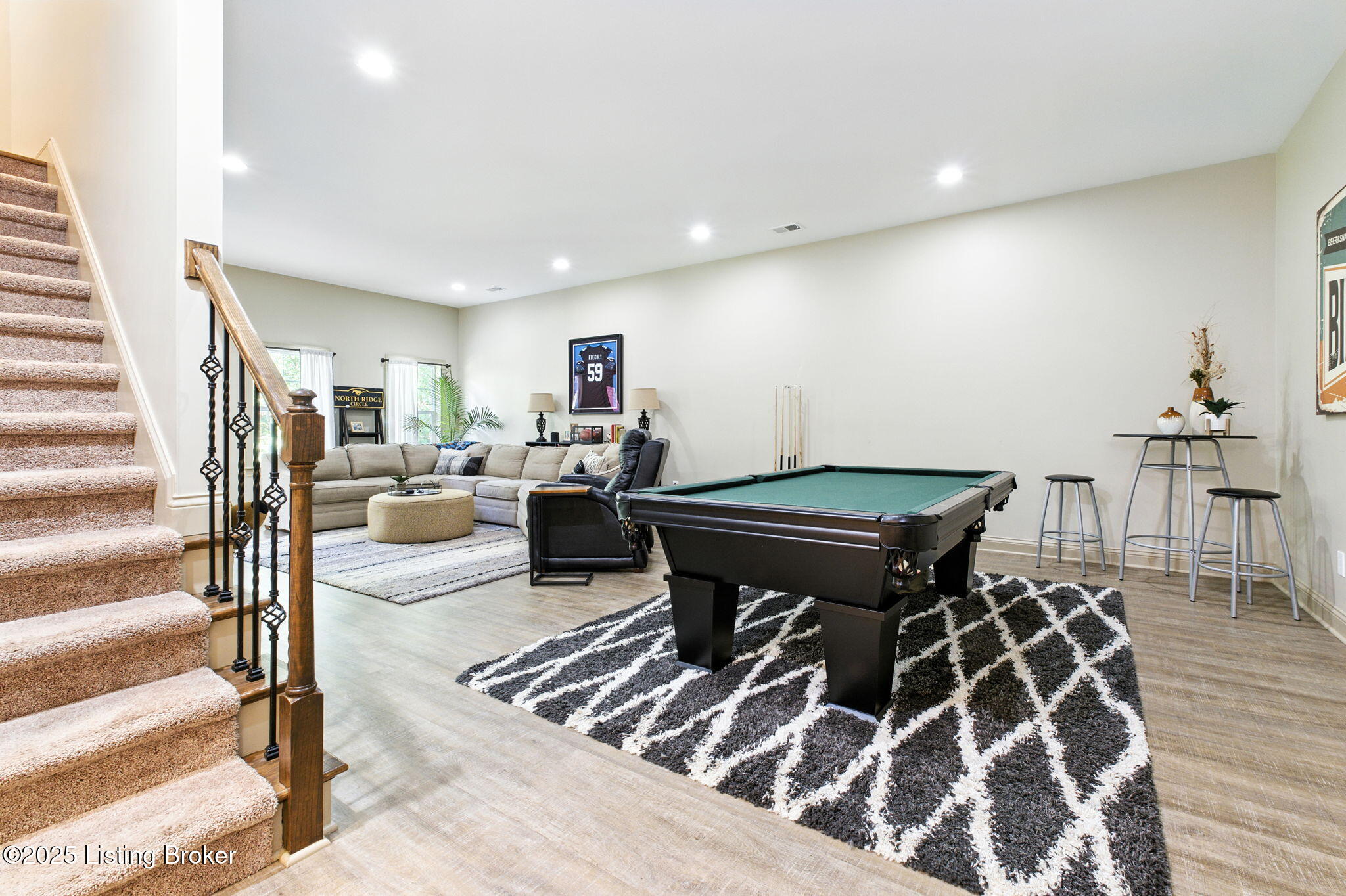 6527 Claymont Village Dr