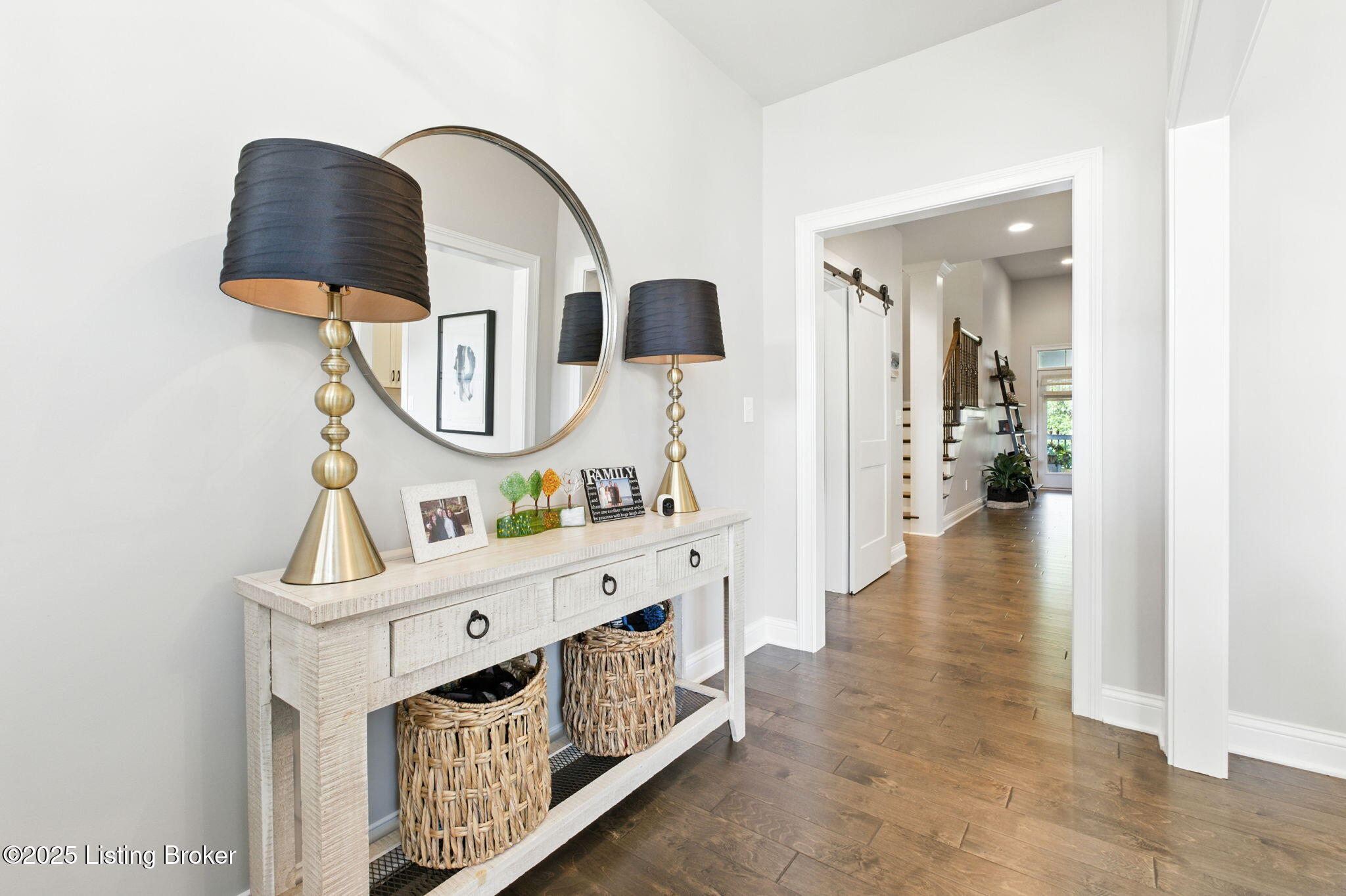 6527 Claymont Village Dr