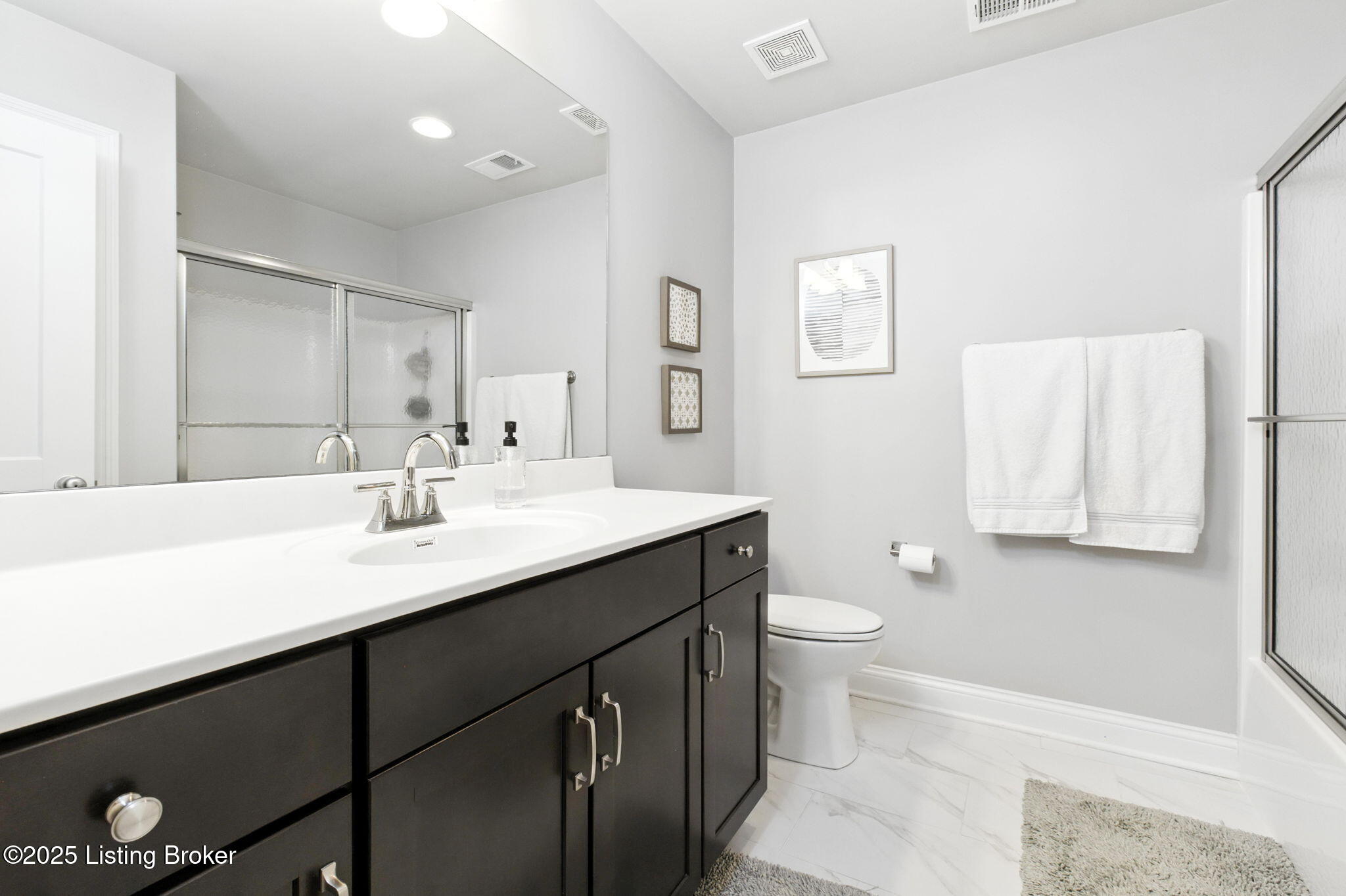 6527 Claymont Village Dr