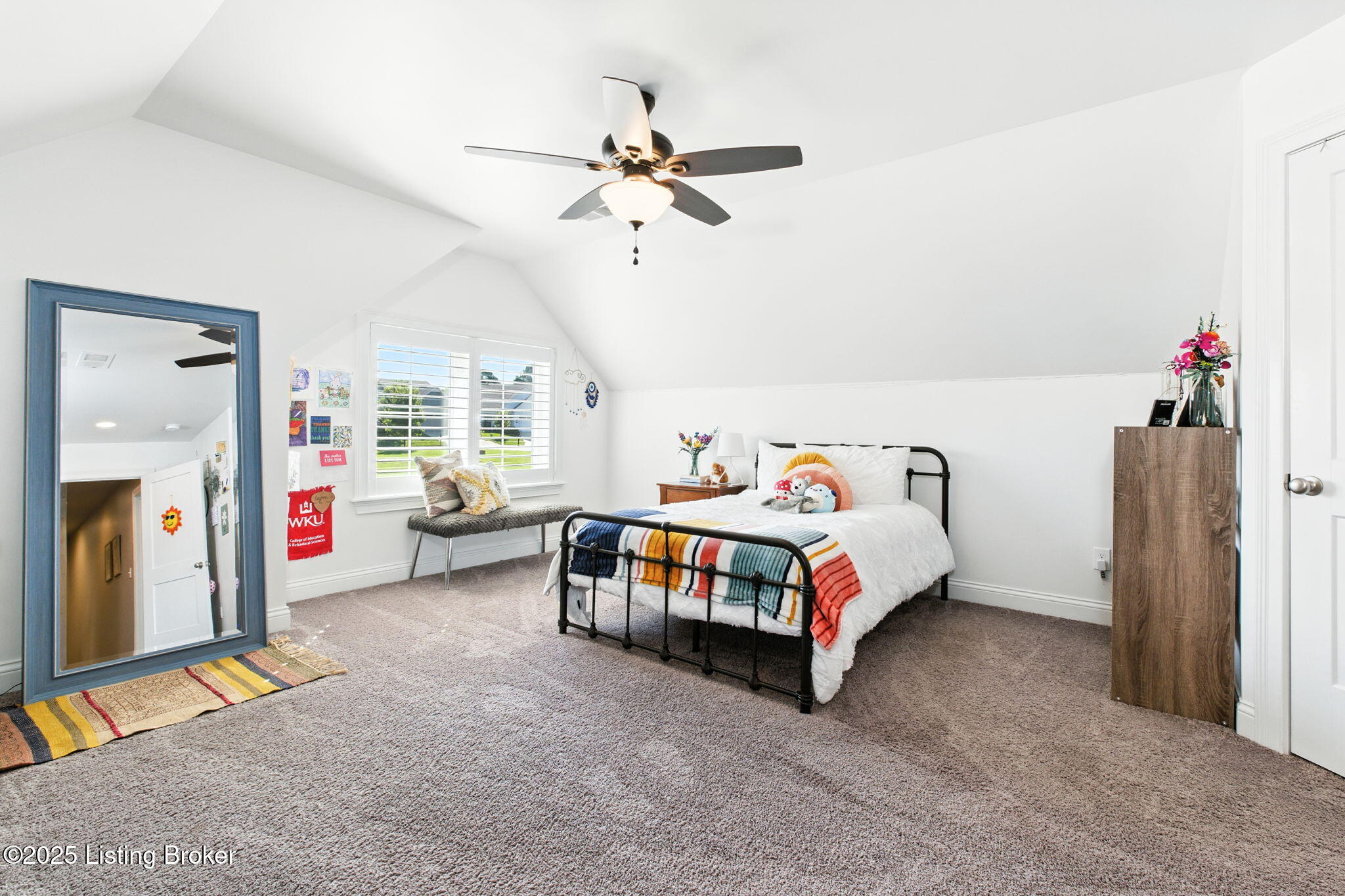 6527 Claymont Village Dr