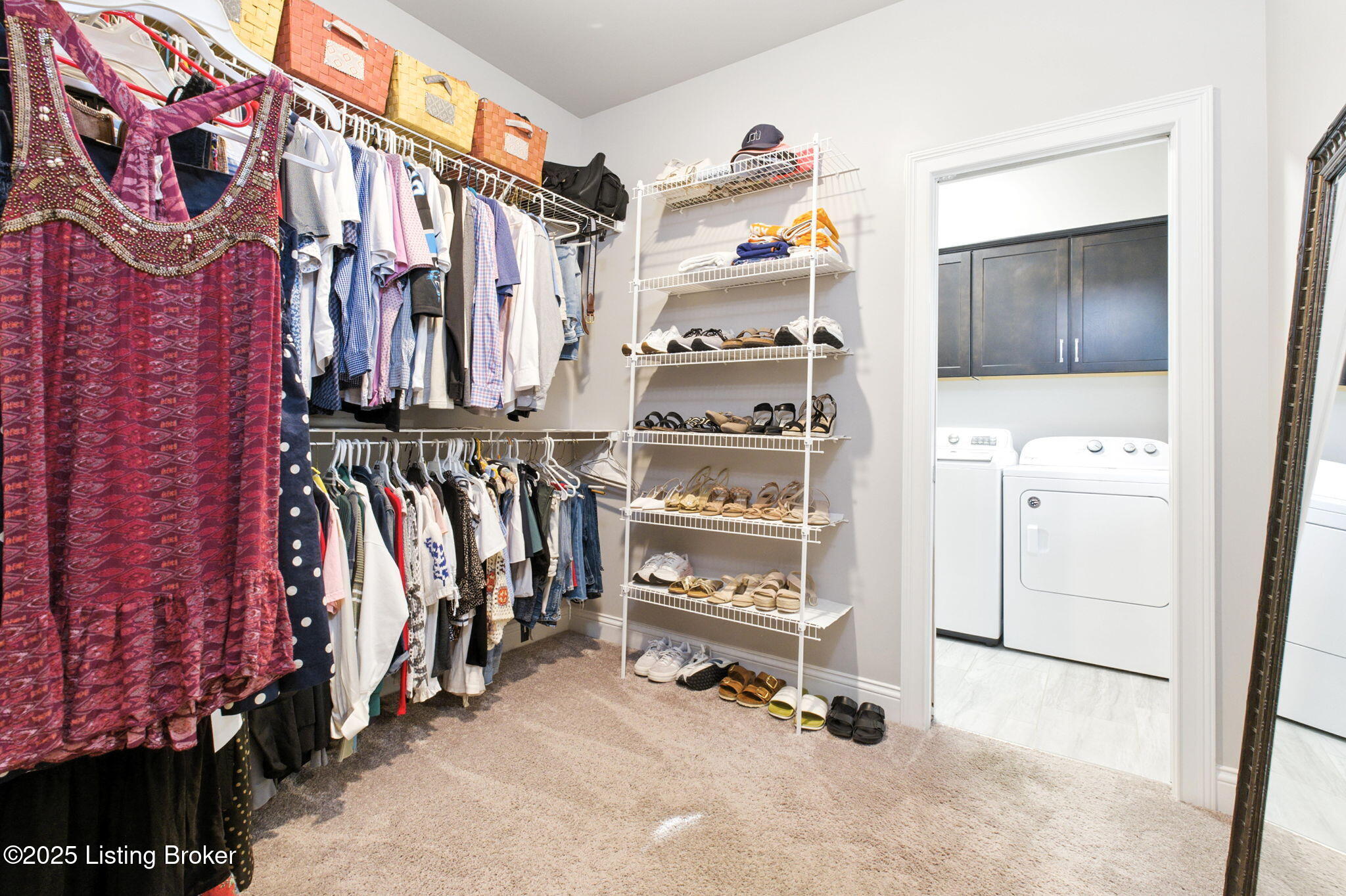 6527 Claymont Village Dr