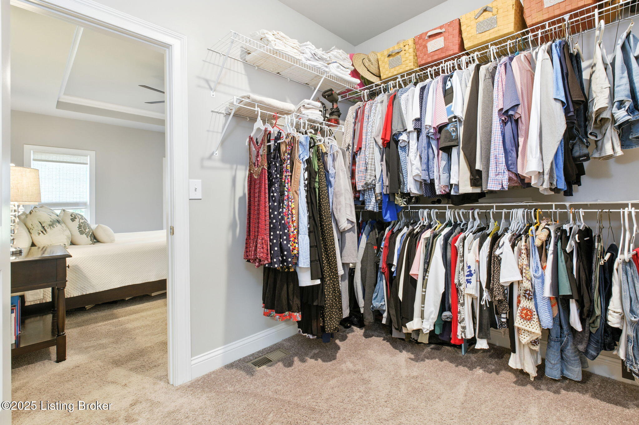 6527 Claymont Village Dr