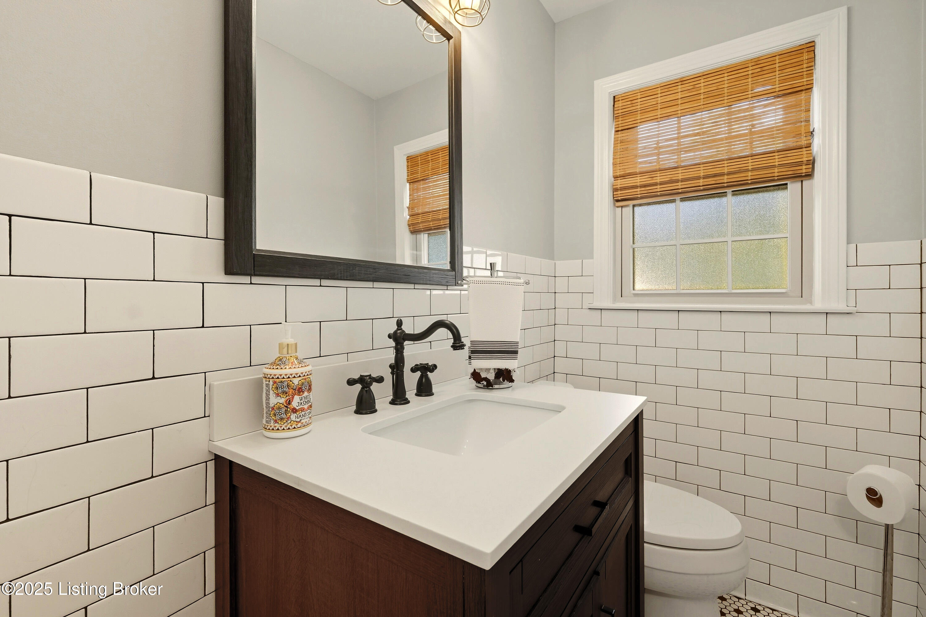 4509 Winchester Rd, Louisville