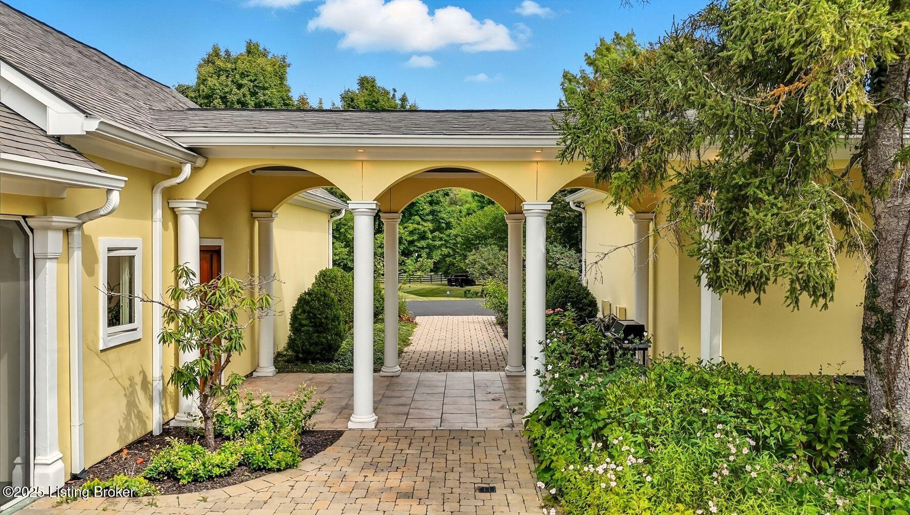 6 Wolf Pen Ln, Prospect