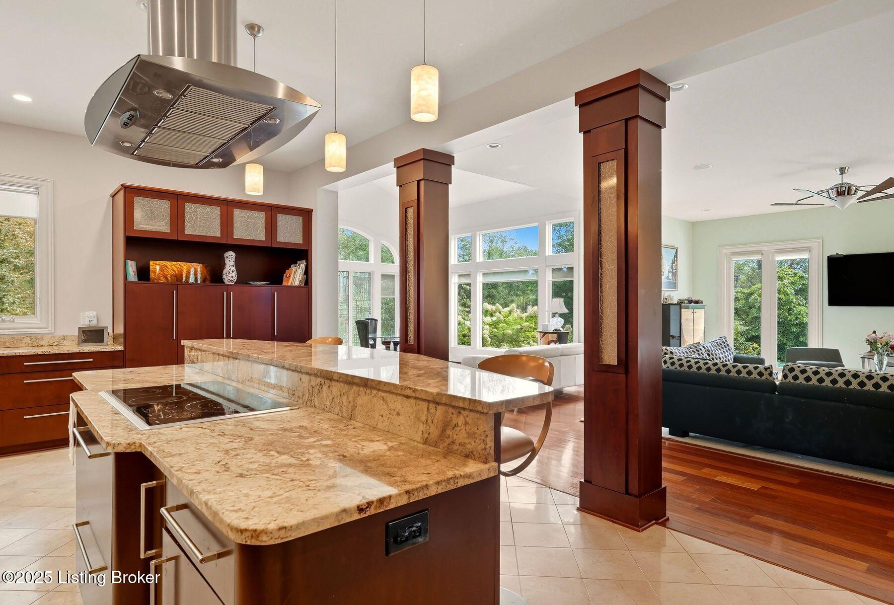 6 Wolf Pen Ln, Prospect