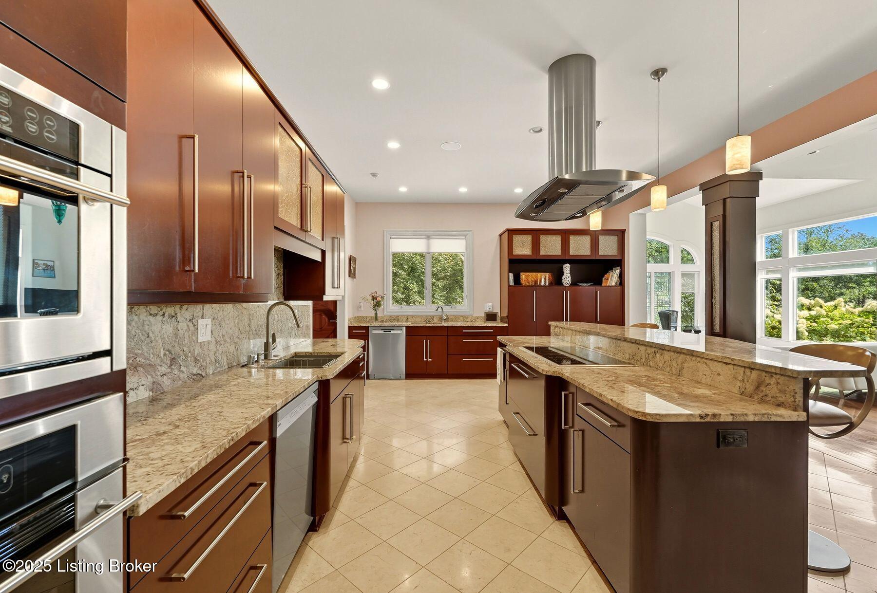 6 Wolf Pen Ln, Prospect