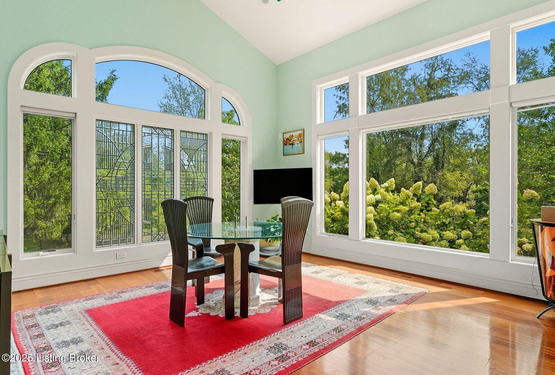 6 Wolf Pen Ln, Prospect