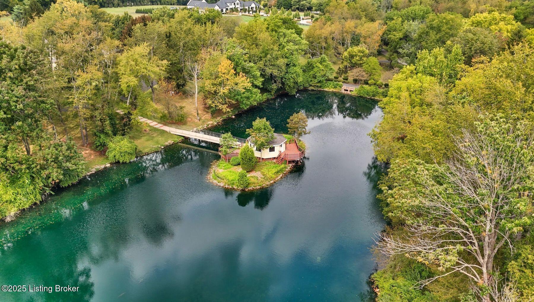 6 Wolf Pen Ln, Prospect