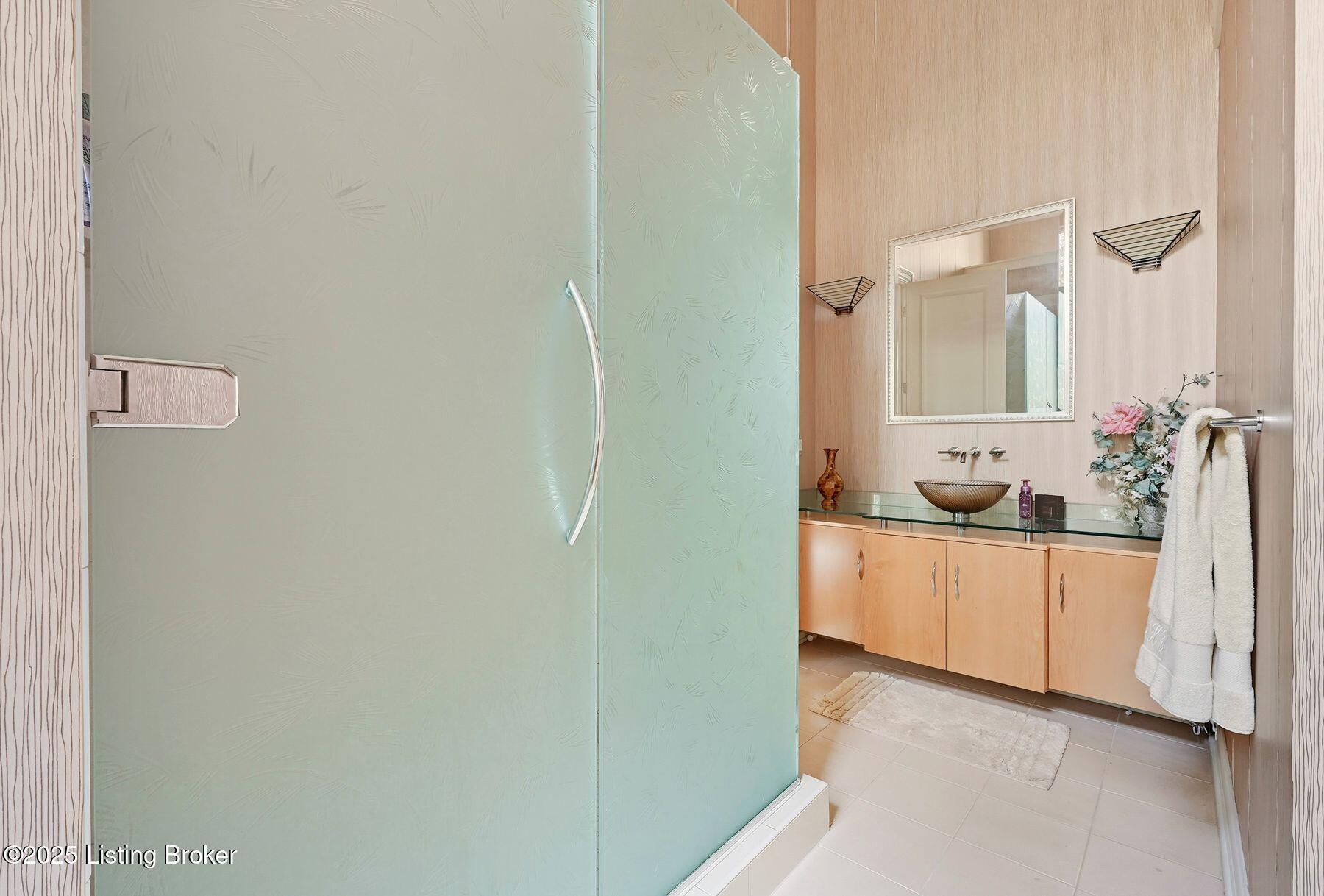 6 Wolf Pen Ln, Prospect