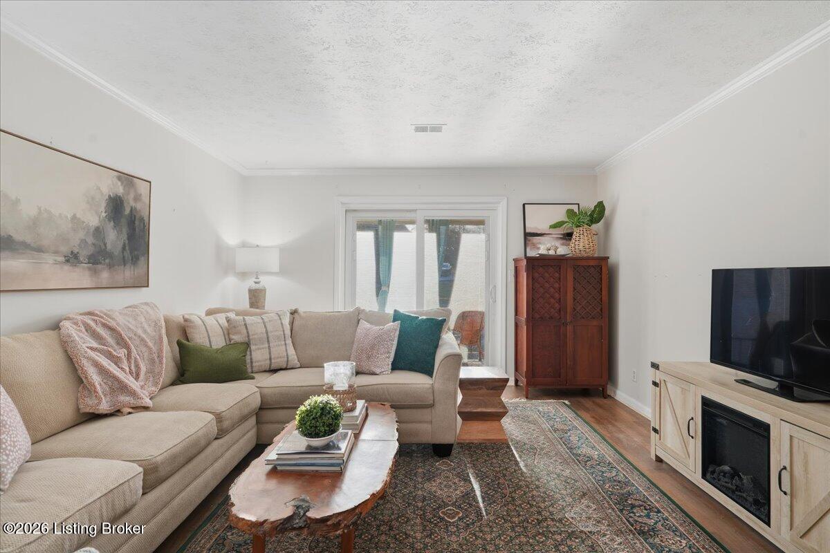 8005 Montero Dr # F7