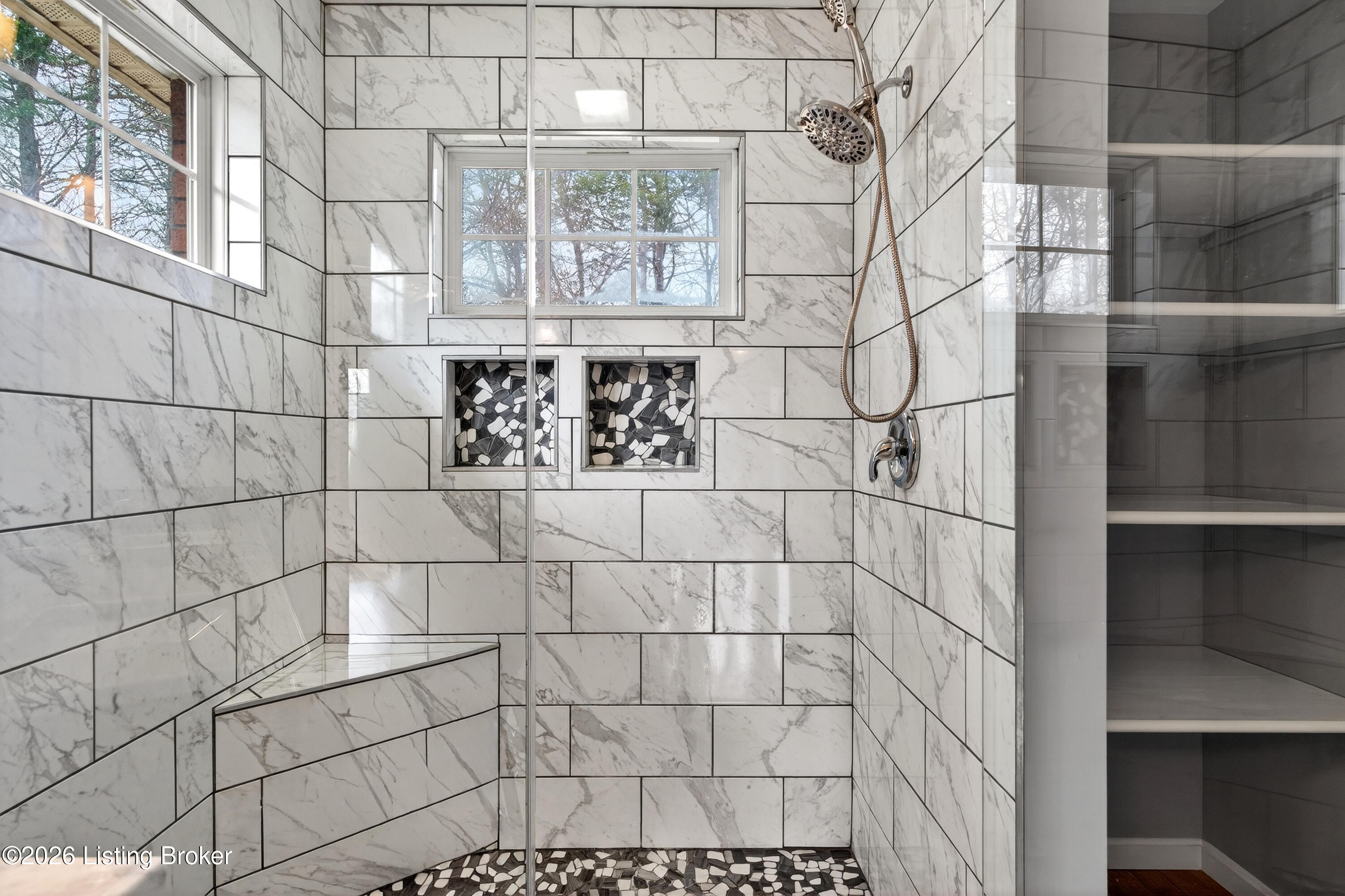 12401 Tyler Woods Ct