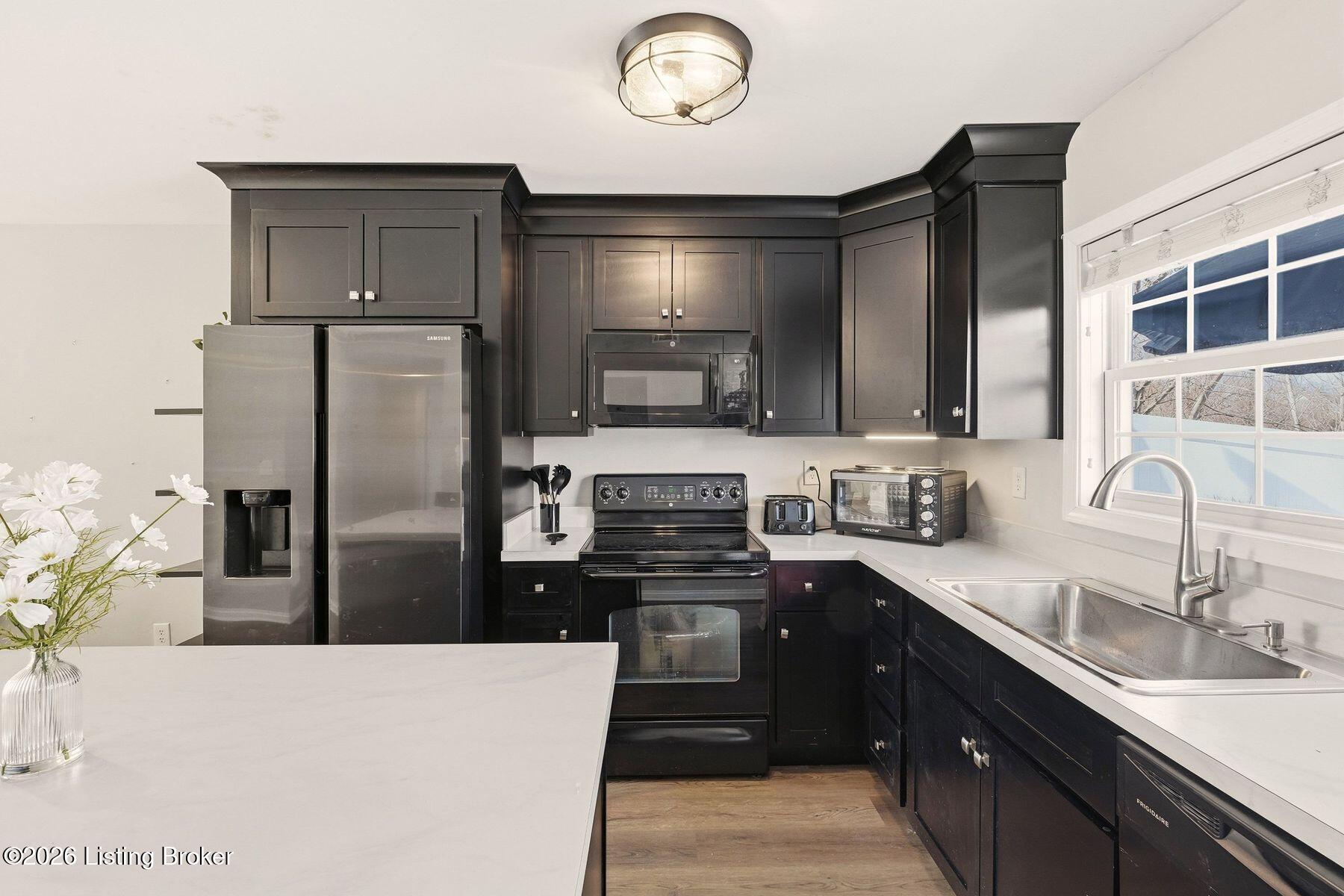 496 Jurich Ct