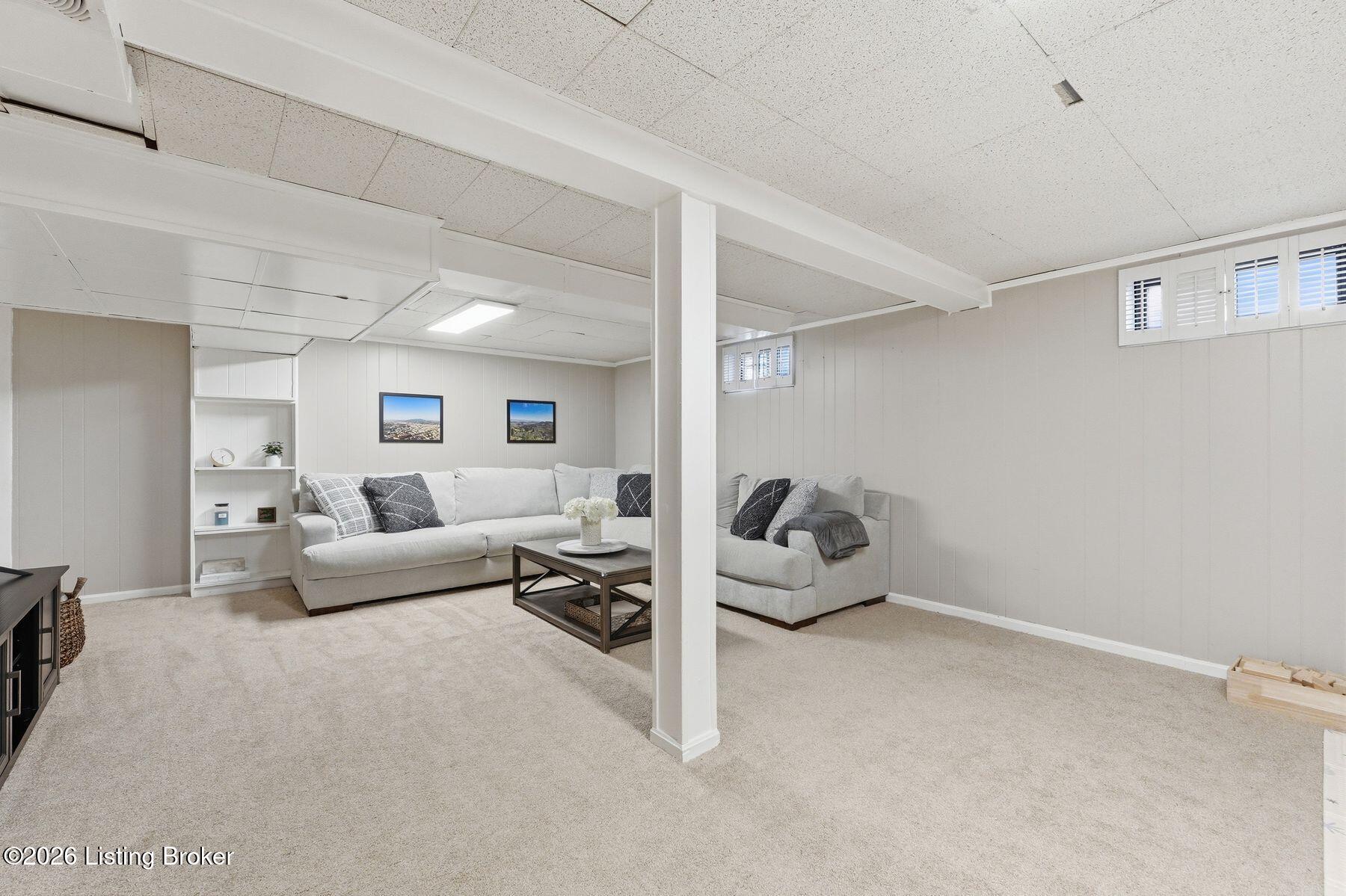 325 Brunswick Rd