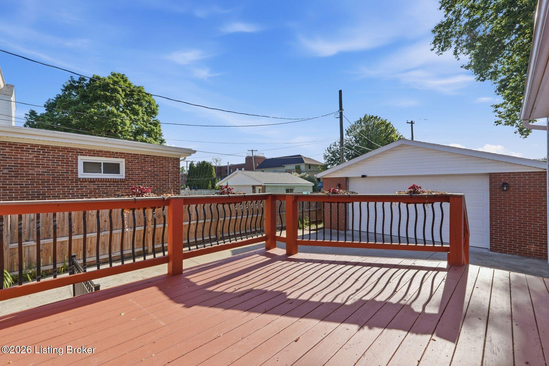 225 Brown Ave
