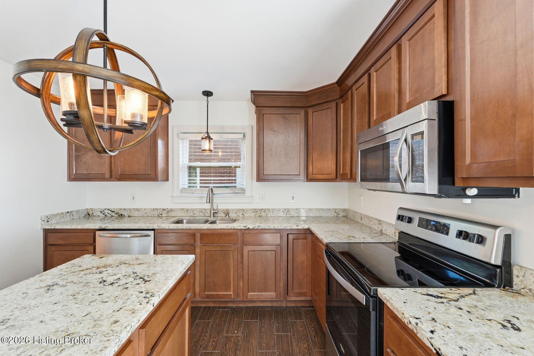 225 Brown Ave