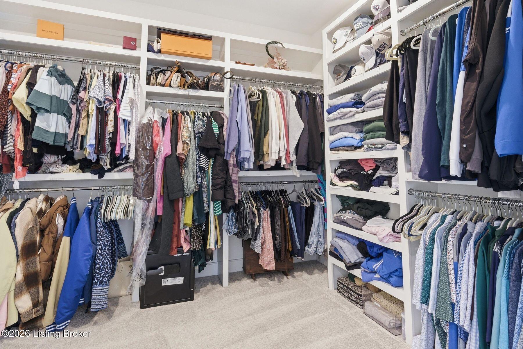 6304 Leyton Ct