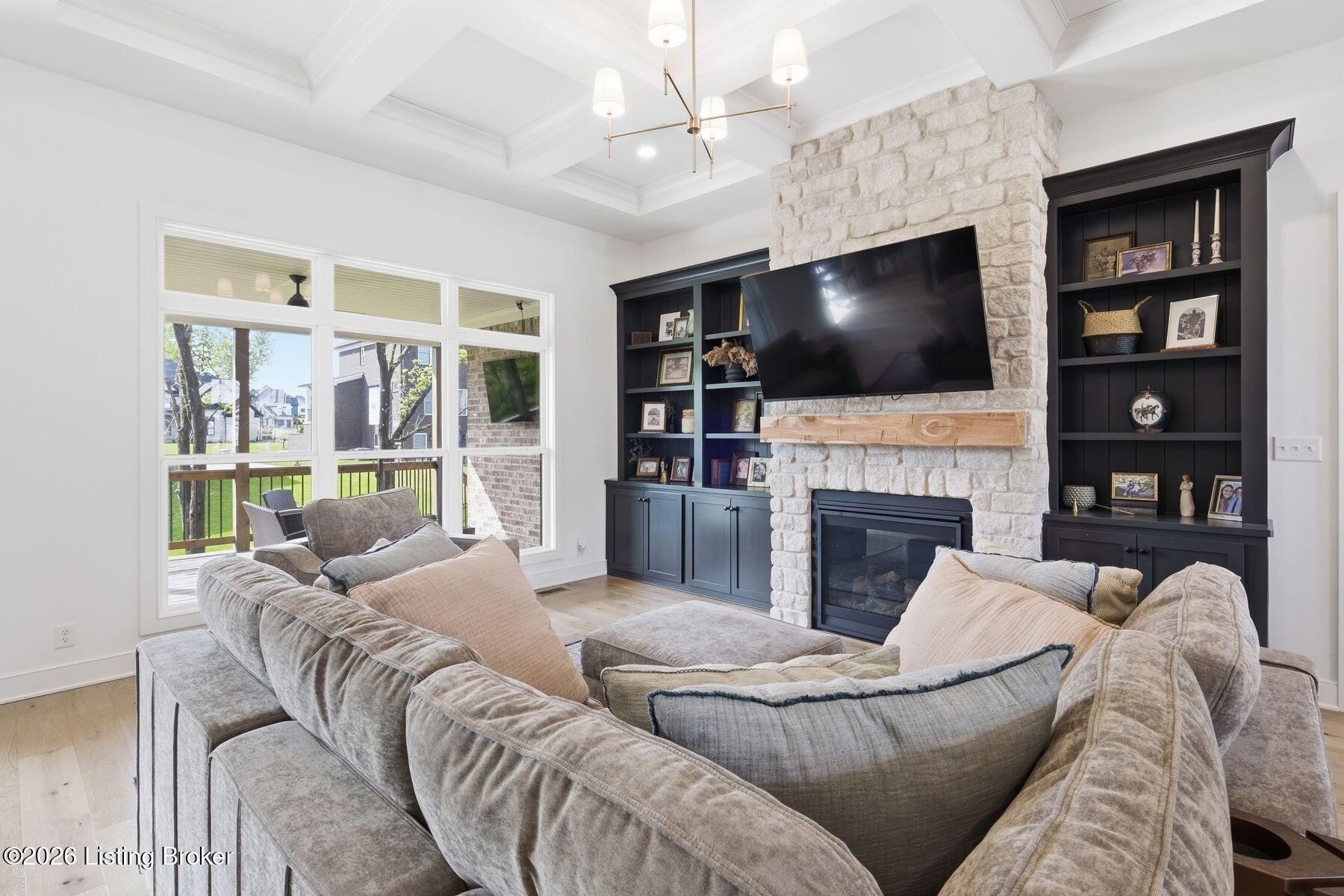 6304 Leyton Ct