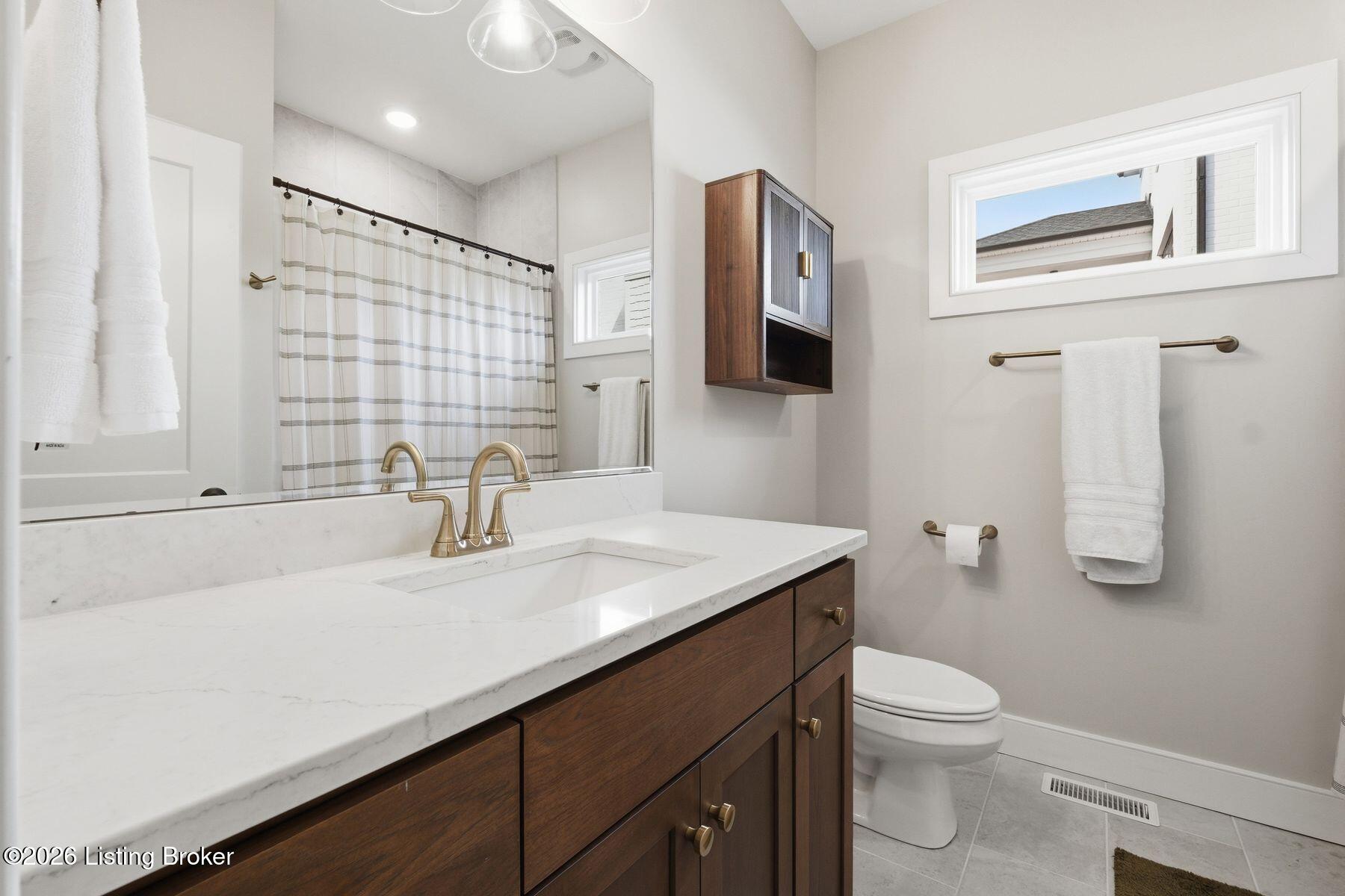 6304 Leyton Ct