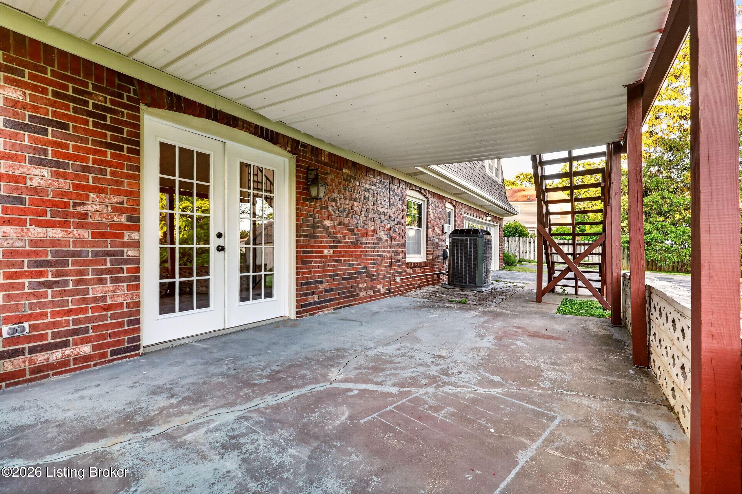 8202 Farmwood Way