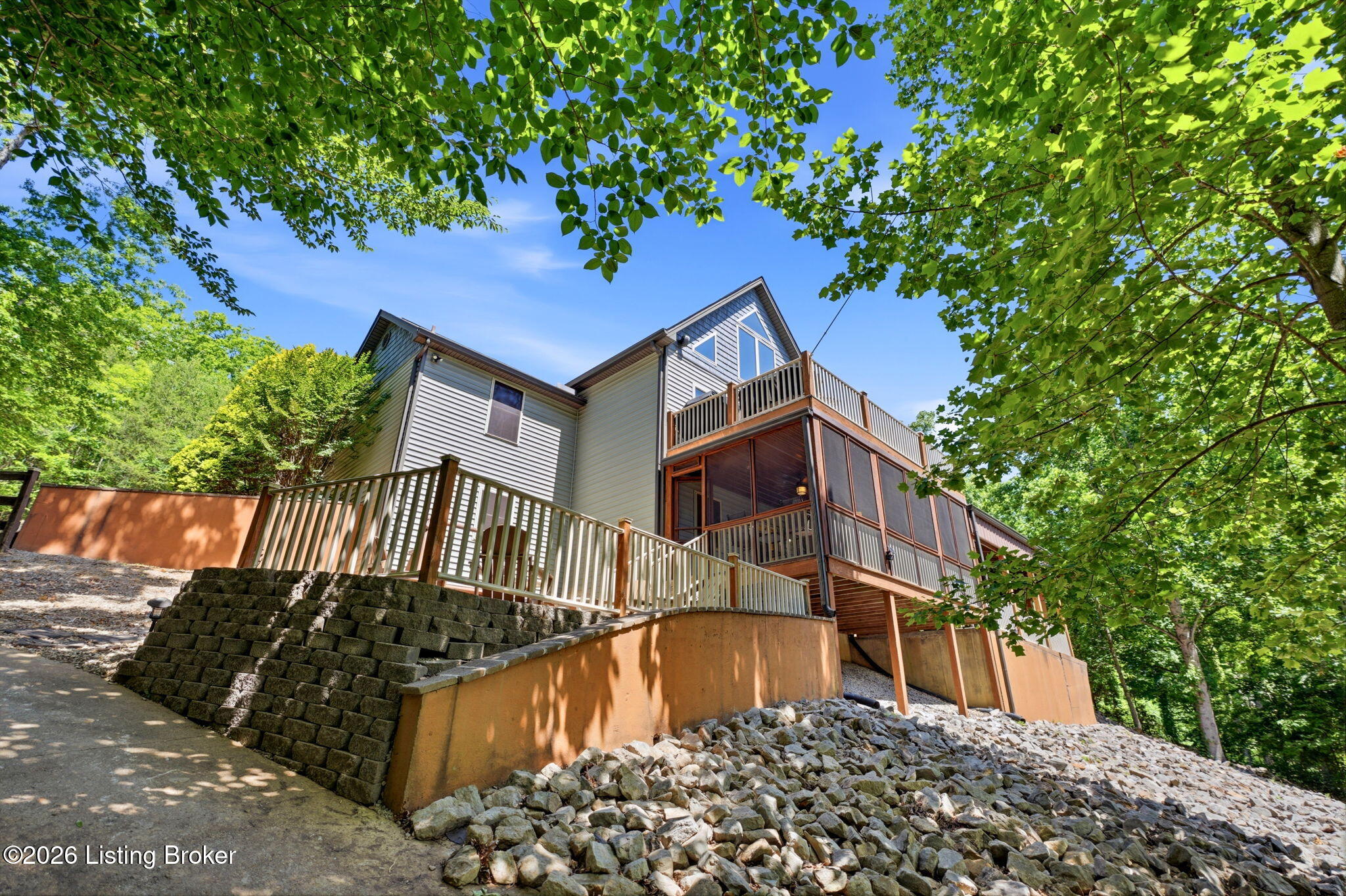 404 Cedar Point Rd