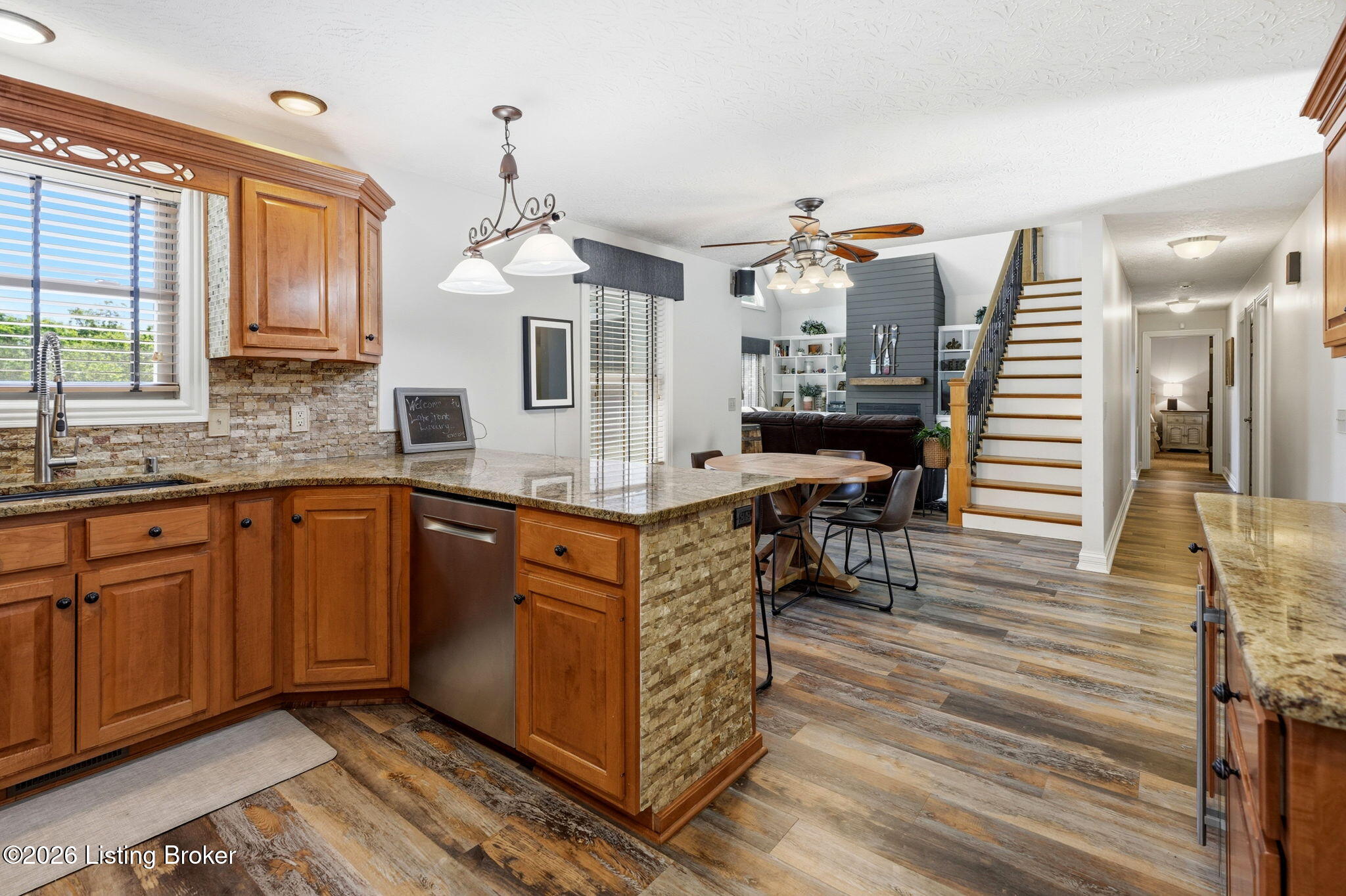404 Cedar Point Rd