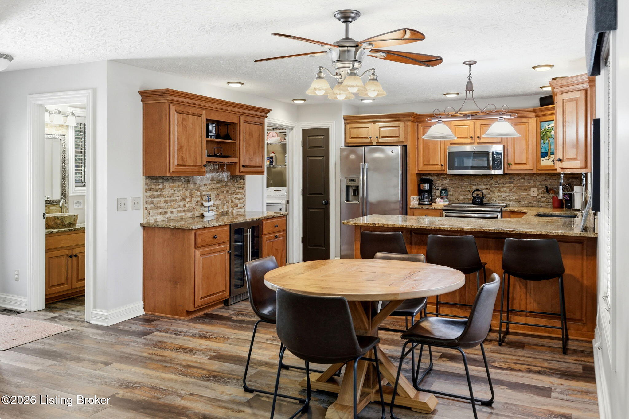 404 Cedar Point Rd