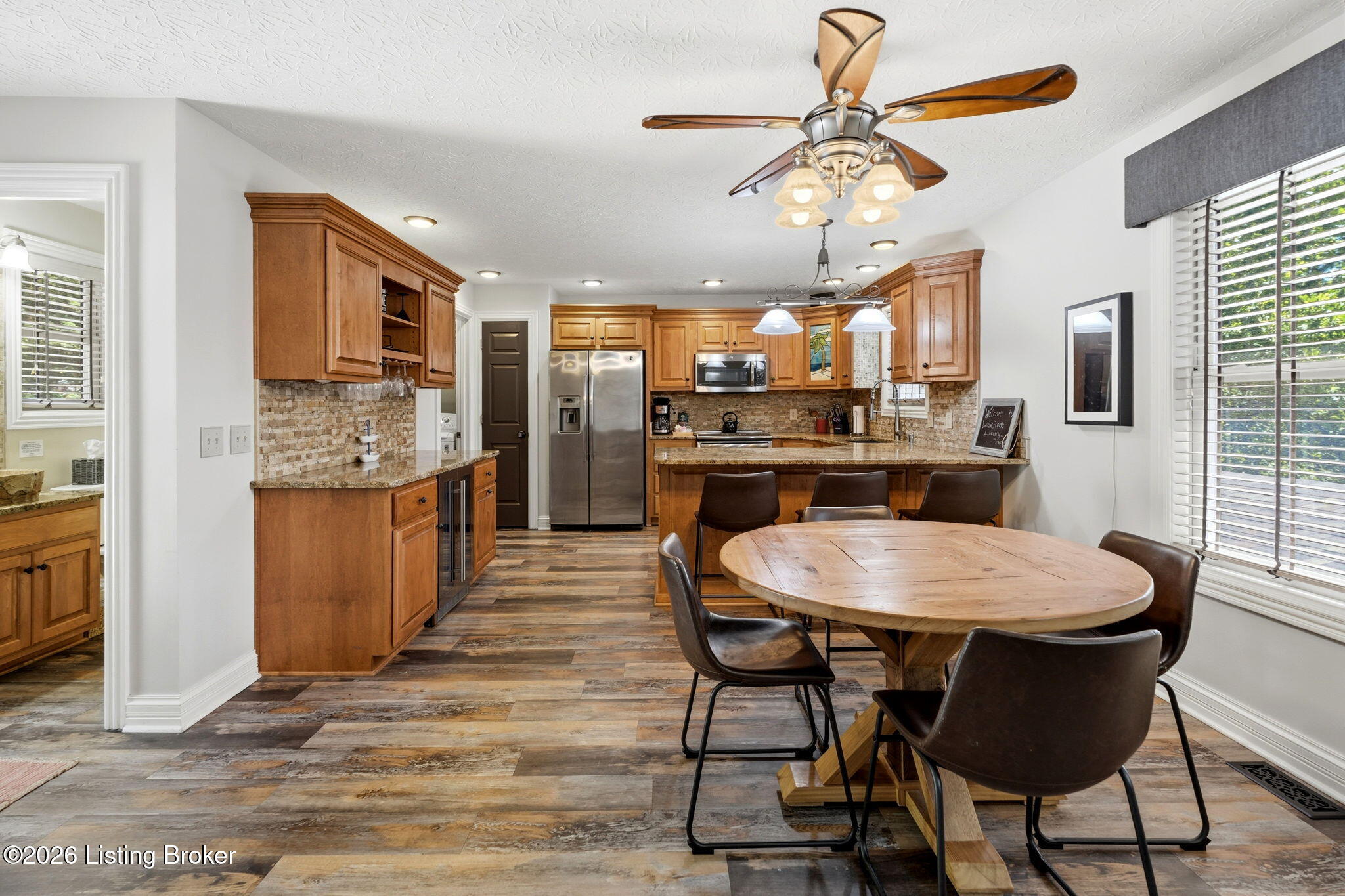 404 Cedar Point Rd