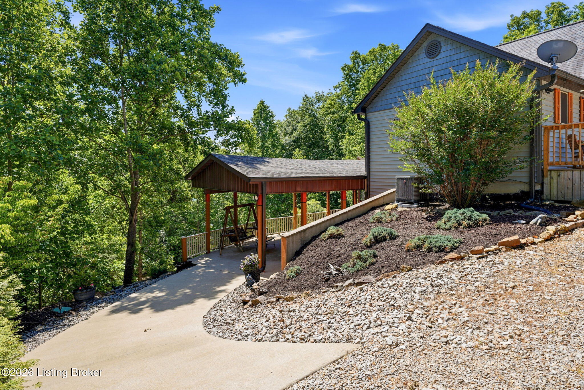 404 Cedar Point Rd