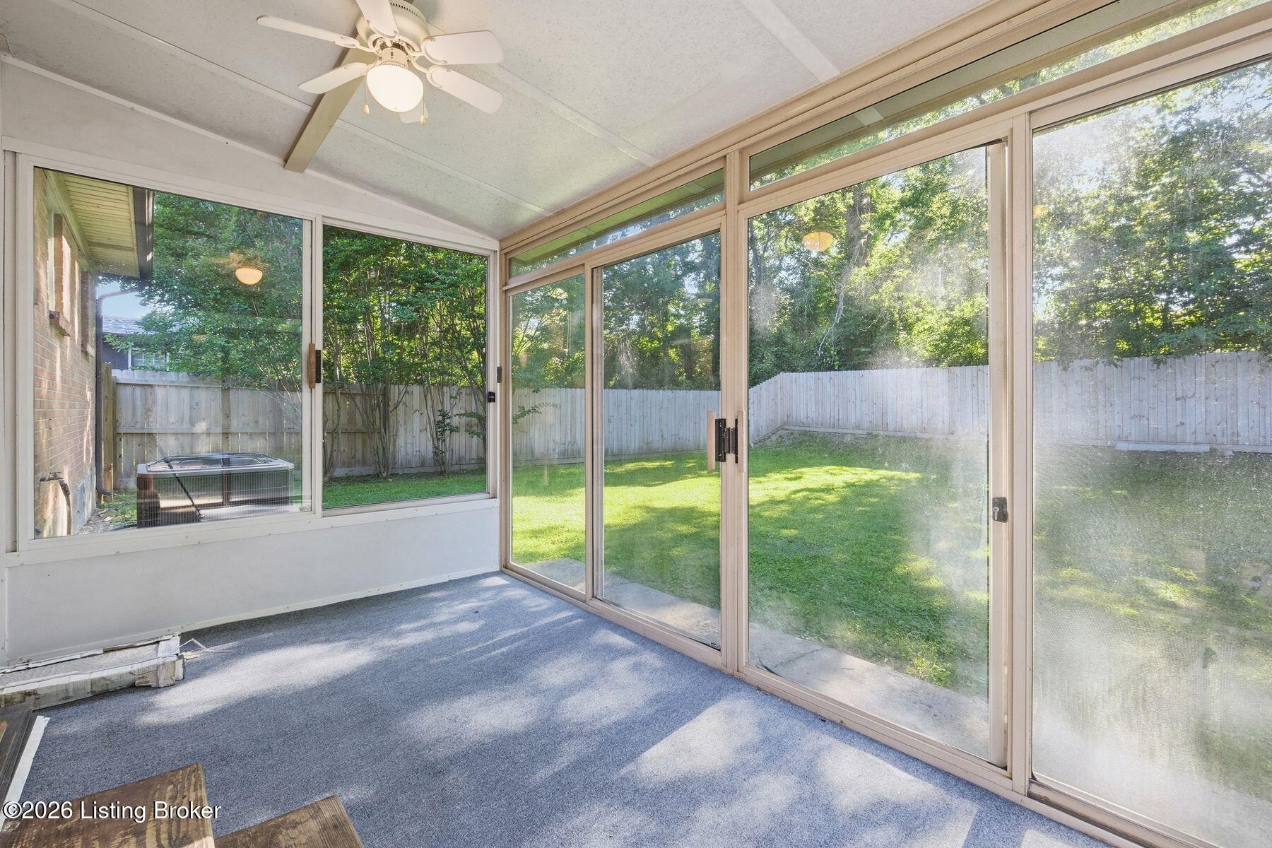 7605 Nannette Ct