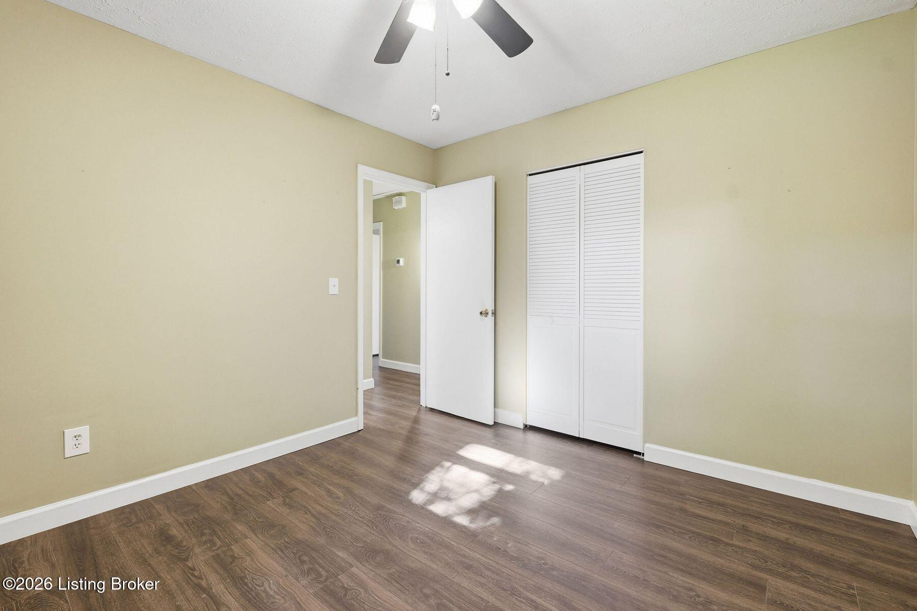 7605 Nannette Ct