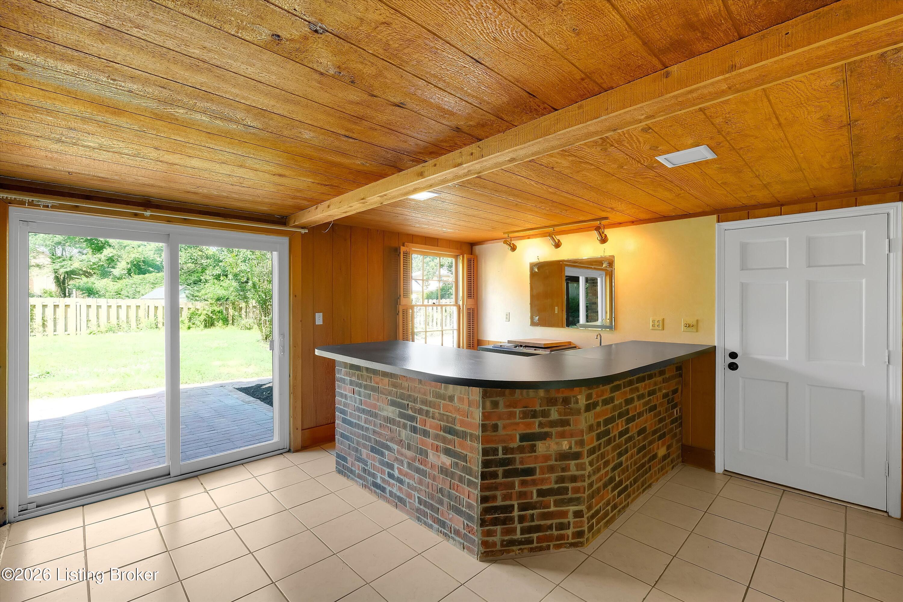 3106 Lime Kiln Ln