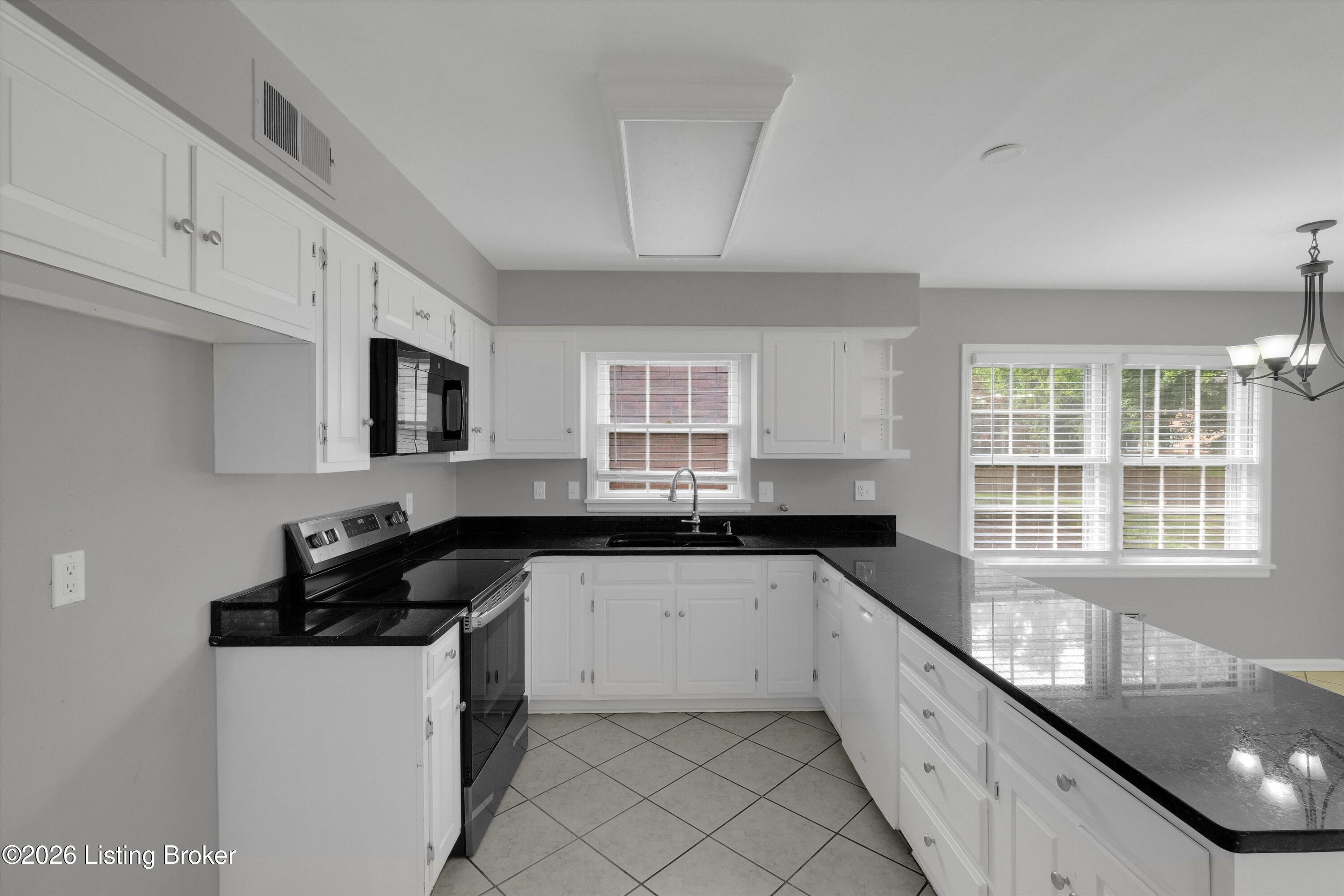 3106 Lime Kiln Ln
