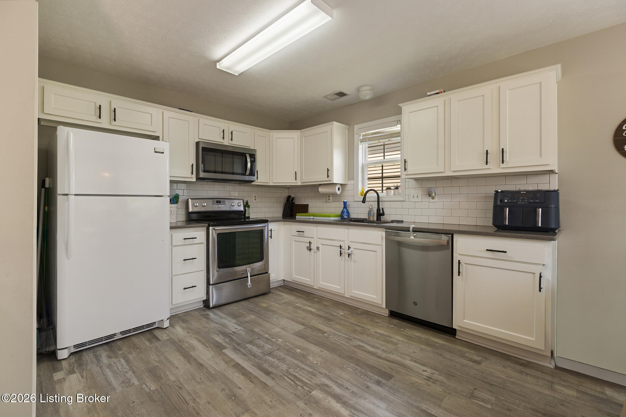 1208 Beckley Hills Ct