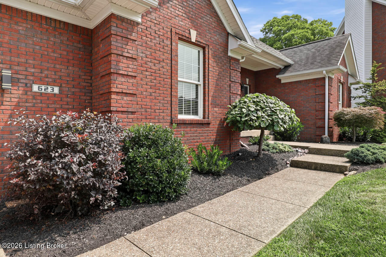 623 Harris Ridge Rd