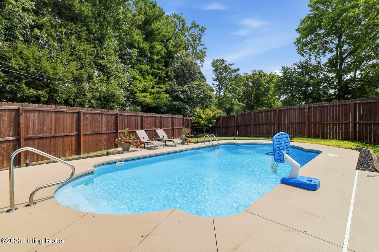 623 Harris Ridge Rd