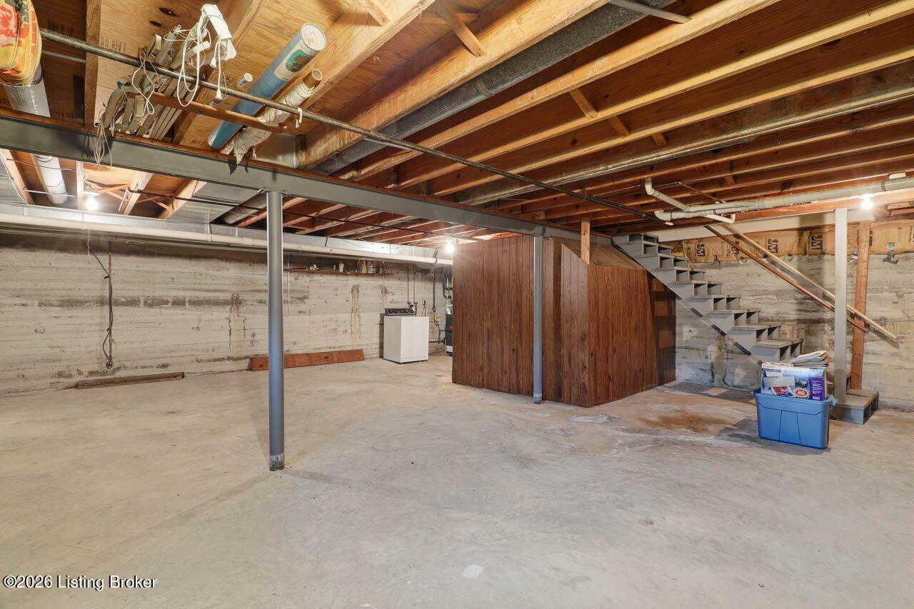 7419 Sunset Ln