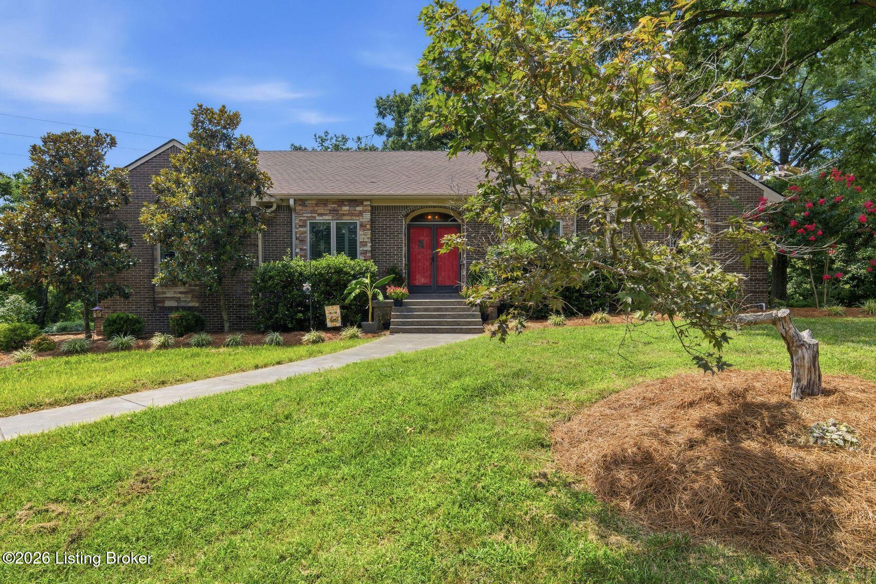 4319 Comanche Trail